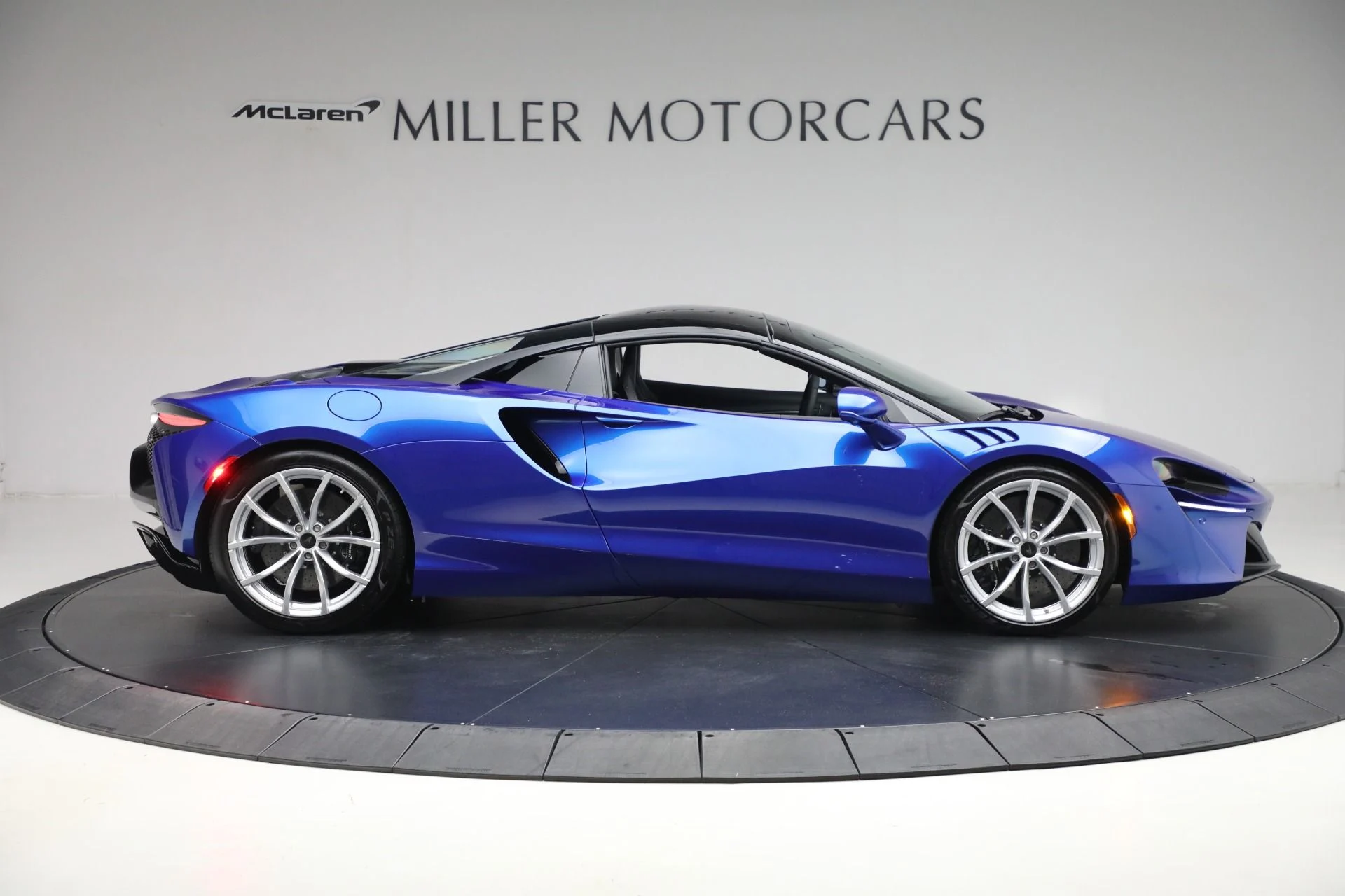 mph021_1563546961_New_2025_Mc_Laren_Artura_Spider_Tech_Lux_975f2c74db