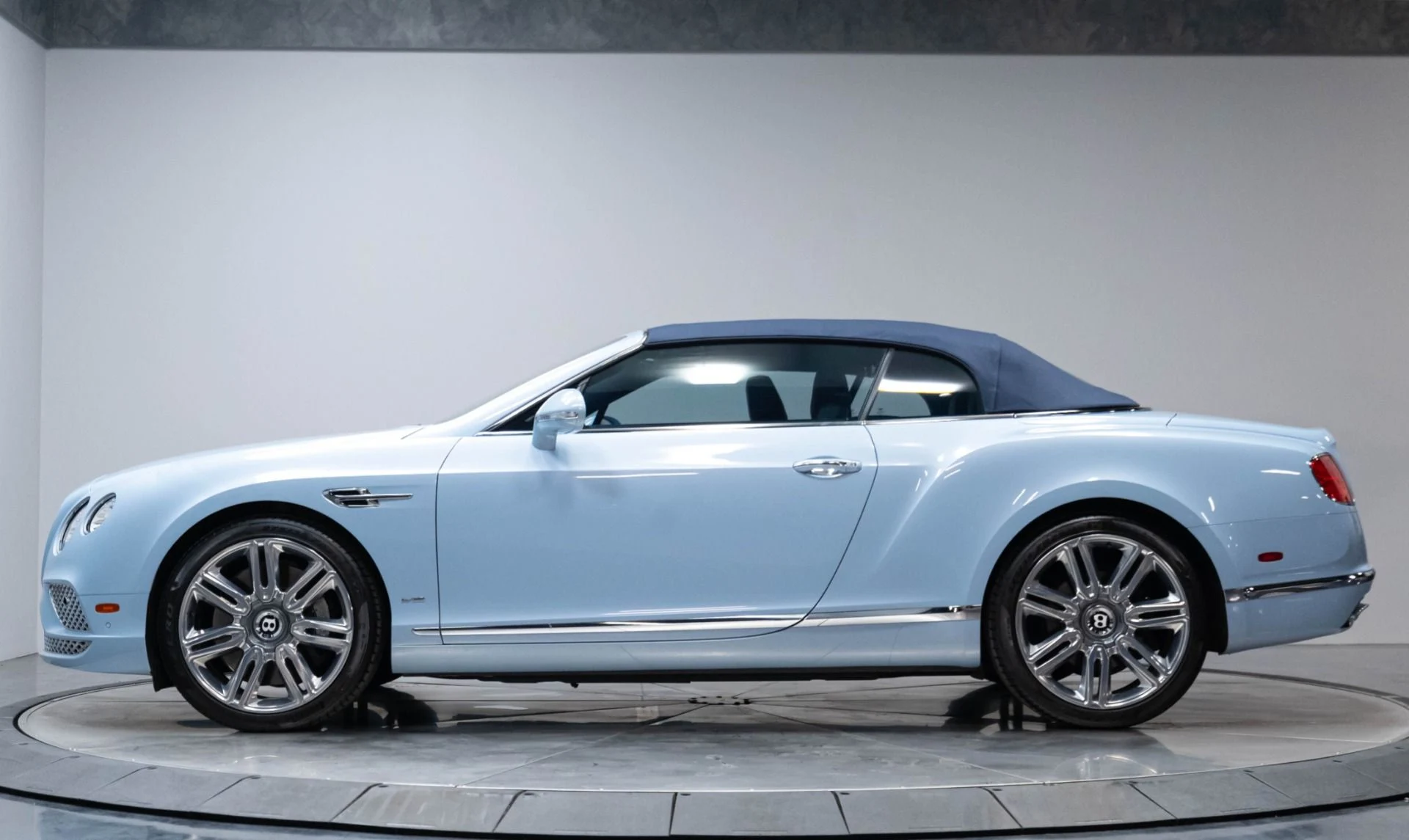 mph021_1565010790_Used_2016_Bentley_Continental_GT_W12_1783611545_c080c41a95