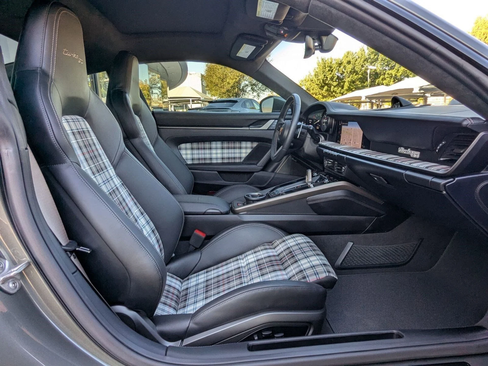 mph021_1570371103_a3e65f85bddee4e0710911e0ad0674b9x_93c8f2e3dc