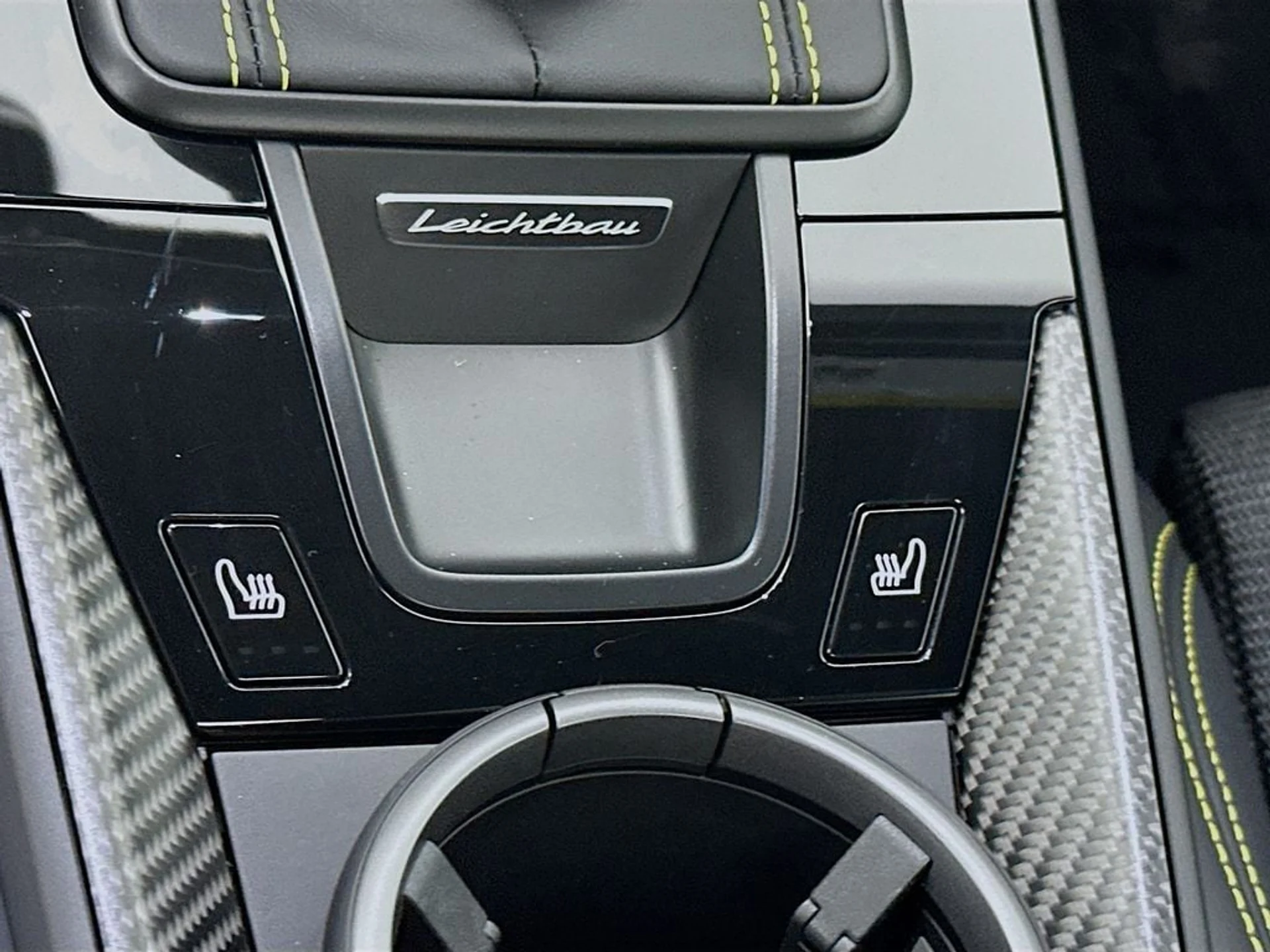 mph021_1574815555_da03f7f30a0a96b17893d9d0074f4e21x_bc83c0de77