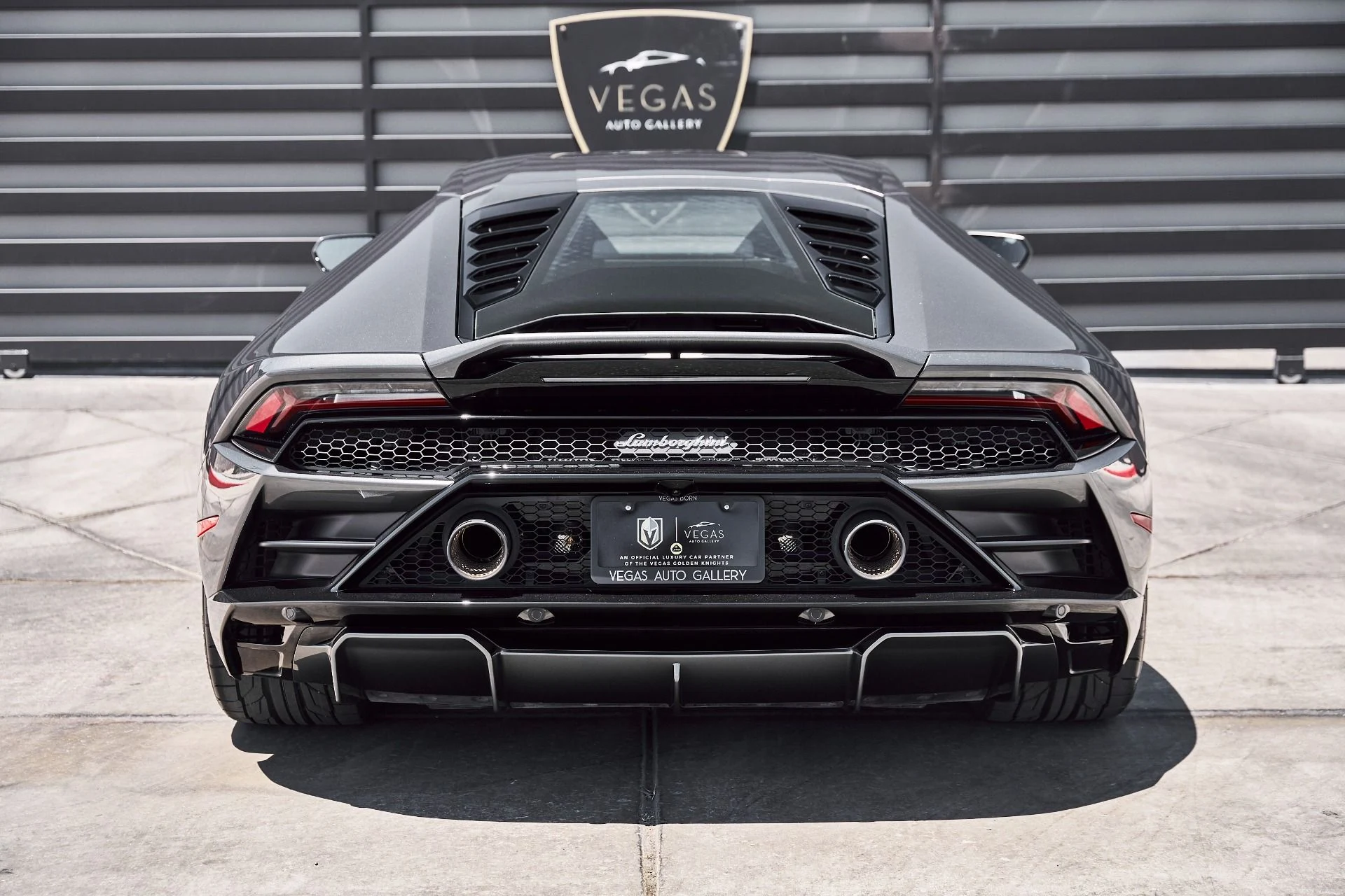 mph021_158045985_Used_2021_Lamborghini_Huracan_EVO_Base_1780708689_a484002c05