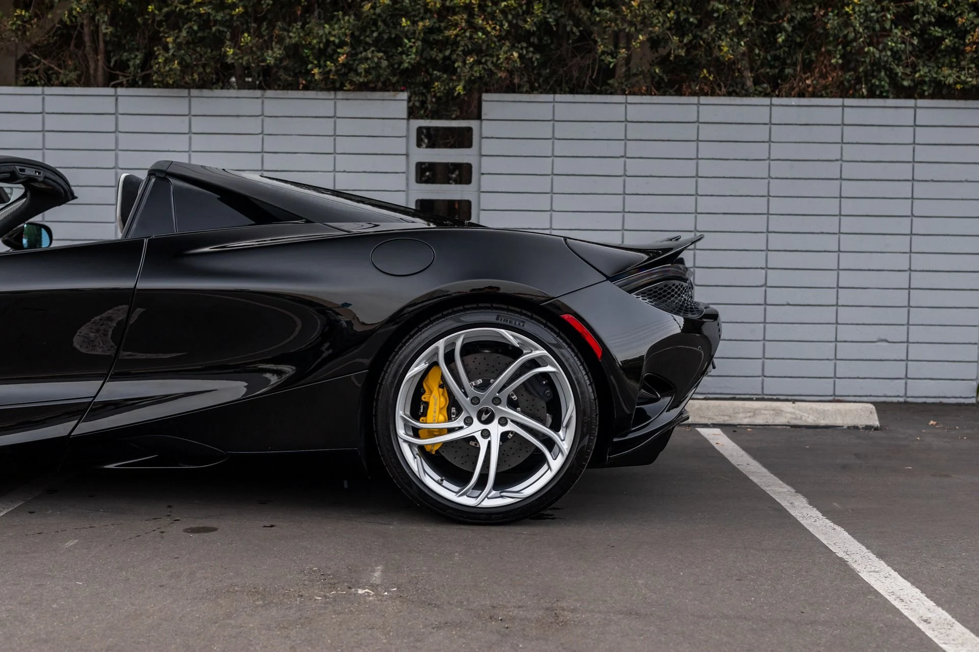 mph021_1601899100_Used_2024_Mc_Laren_750_S_Spider_1781806611_2bab0a6607