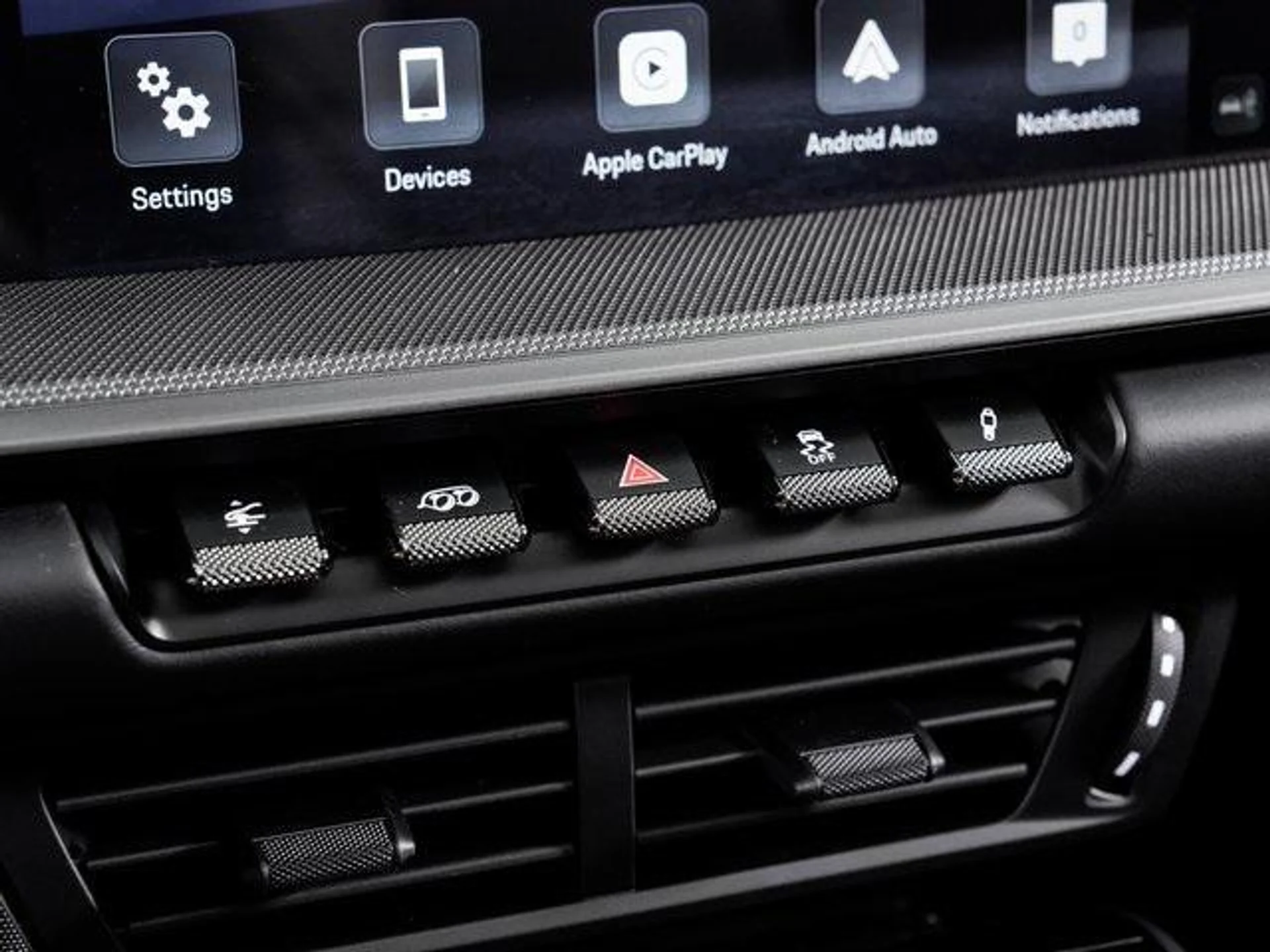 mph021_160271190_ac_Ssg_I0_Vc_G_Vvd_T_Ij2_Z_Ka_I1d_D_Es0_722e761852