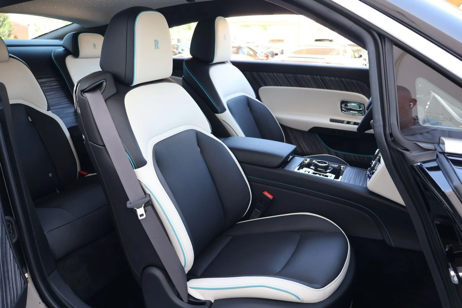 mph021_1610664011_22_aca6ec48ad