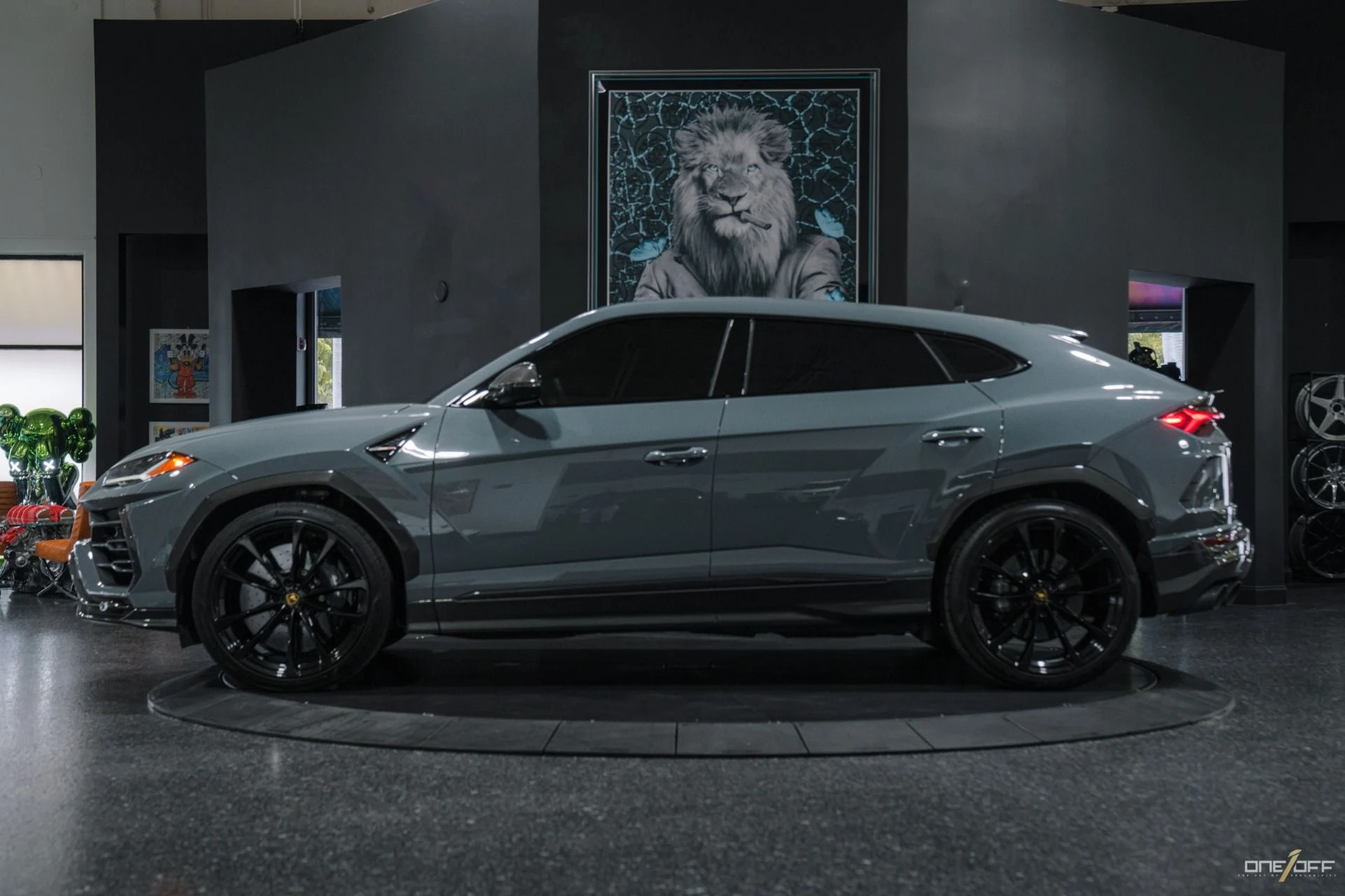 mph021_1613498344_Used_2022_Lamborghini_Urus_306_K_MSRP_ALL_Carbon_Grigio_Telesto_Paint_1752782699_3d5425887d