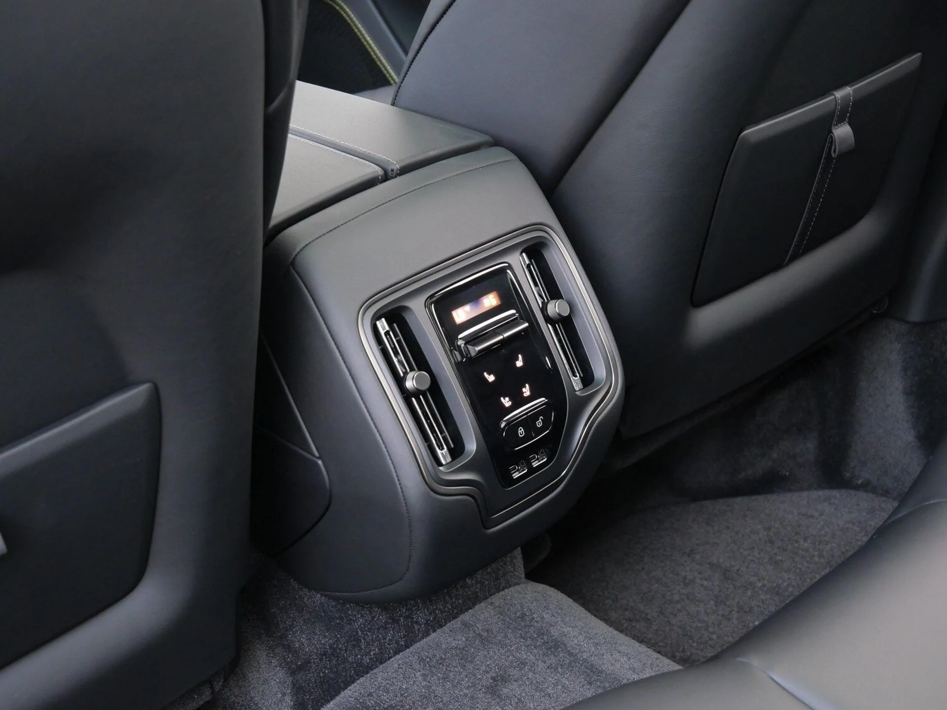 mph021_1620555509_f7e1916357096b0d48a9e9db78cce5c3x_bf0f1670be