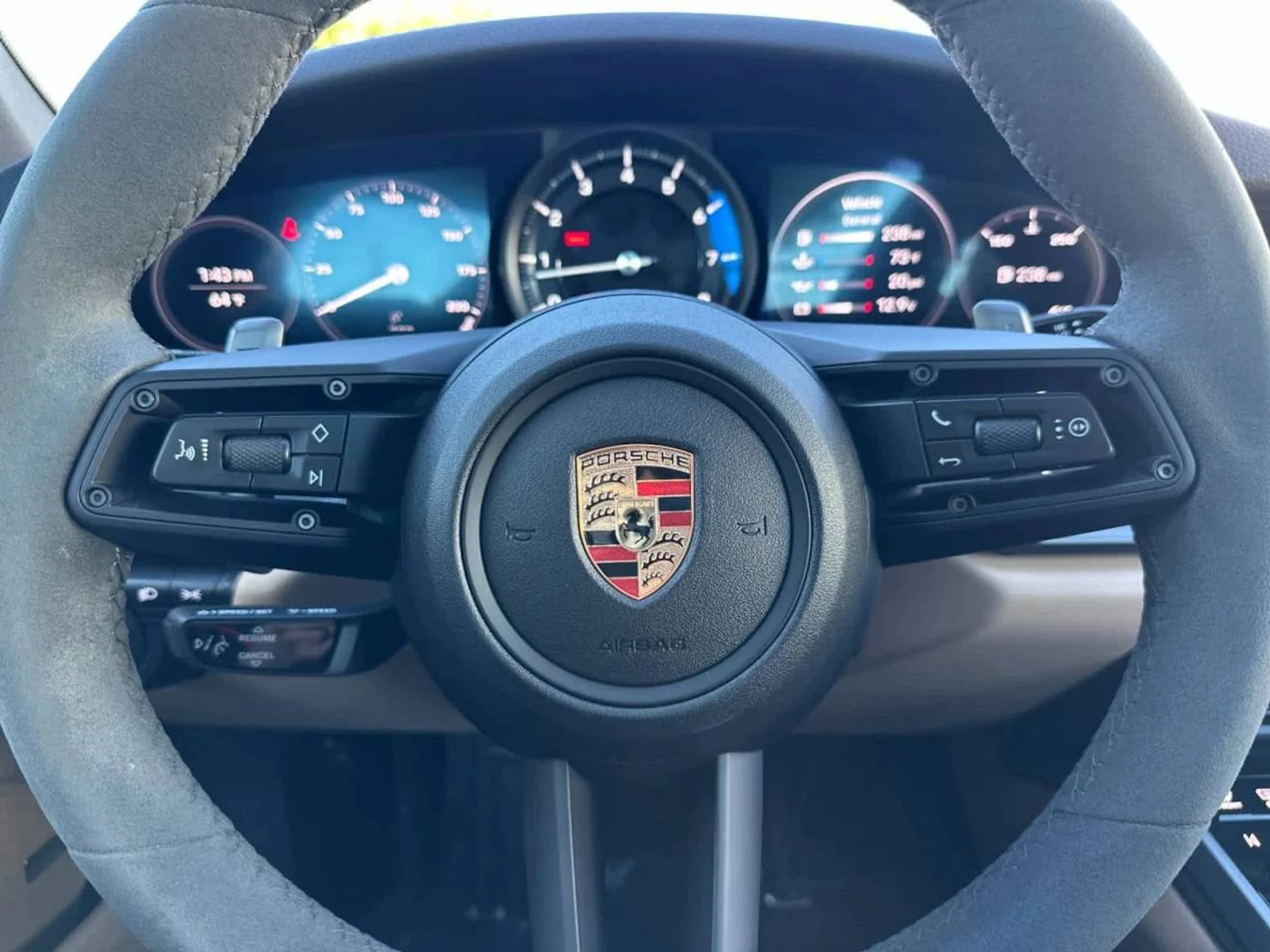 mph021_1620652224_22_58c1bb1fb0