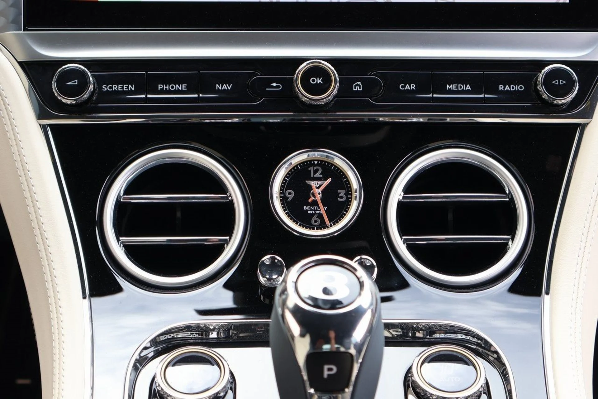 mph021_1623158320_22_d0cb6de140