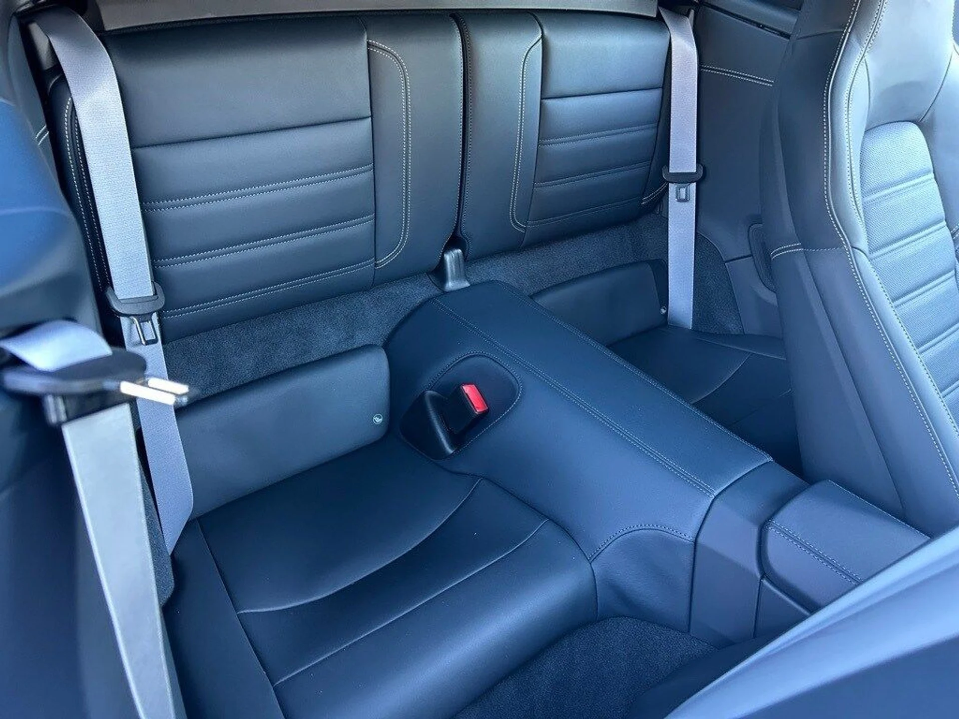 mph021_162561612_f9a64f08fcbf5182bd351a0439db7781x_b56408b652