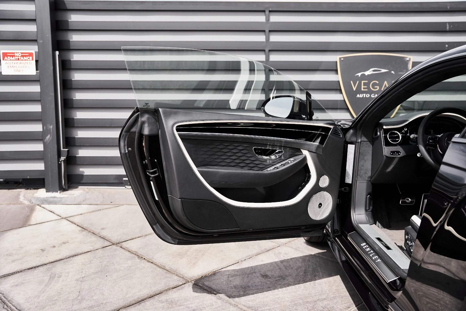 mph021_1630992947_Used_2025_Bentley_Continental_GT_Speed_1777077723_5ab121d506