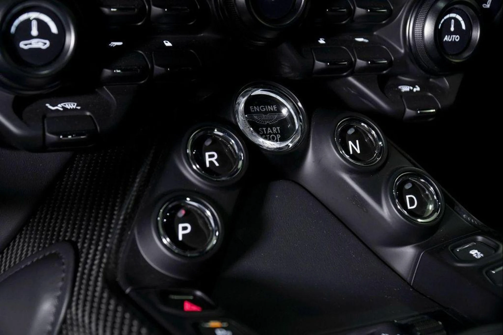 mph021_1633463243_TYHAR_4bv_Id_V5_Yi_S_Mfl_UX_Apn_Dd_Ac_8ae3db0bf6