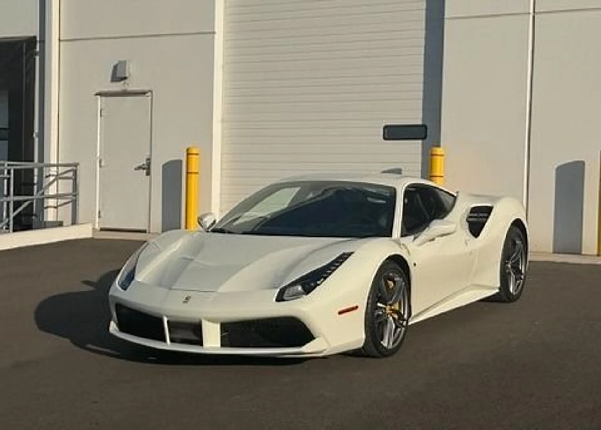 mph021_1634407971_Used_2019_Ferrari_488_GTB_1788475410_9f5a001f69