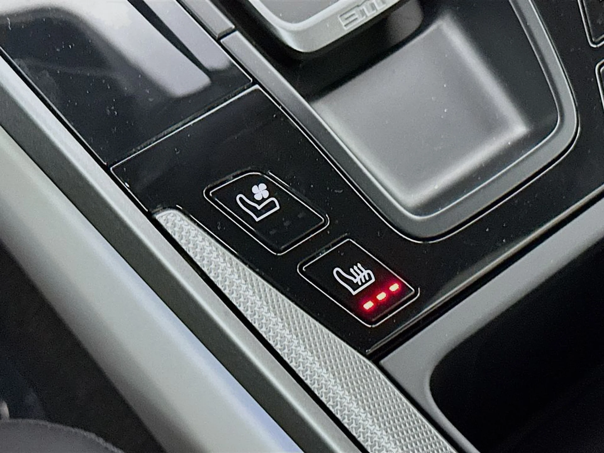 mph021_1641770068_4db481e05bbb58b76f9dd65c294c0403x_48de419148