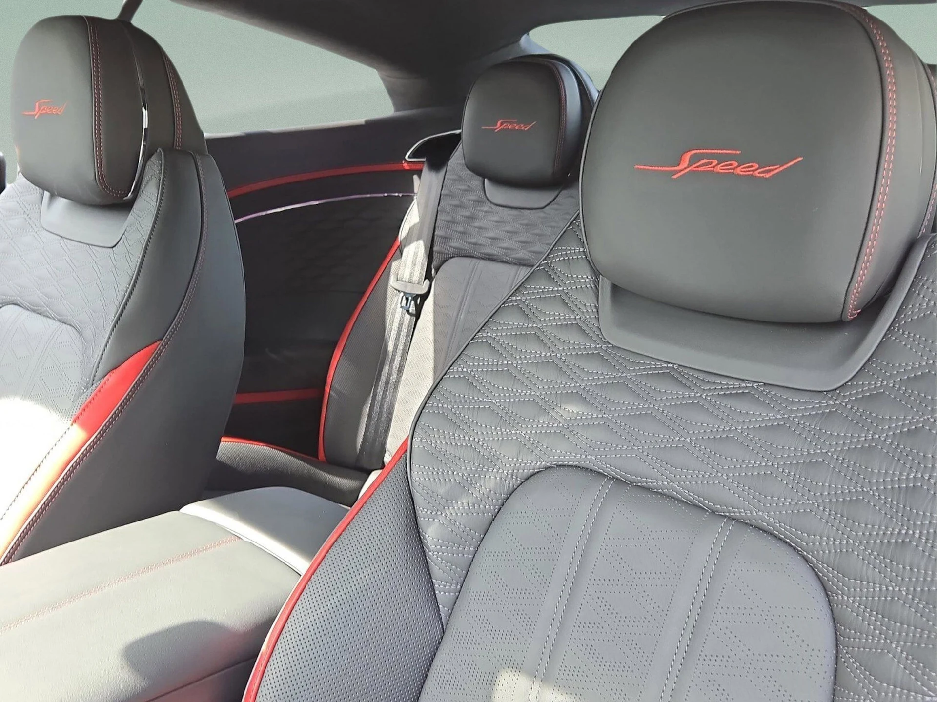 mph021_164673054_e78443d01593d4c32d92fc3db44621b9x_e471a5e6a1