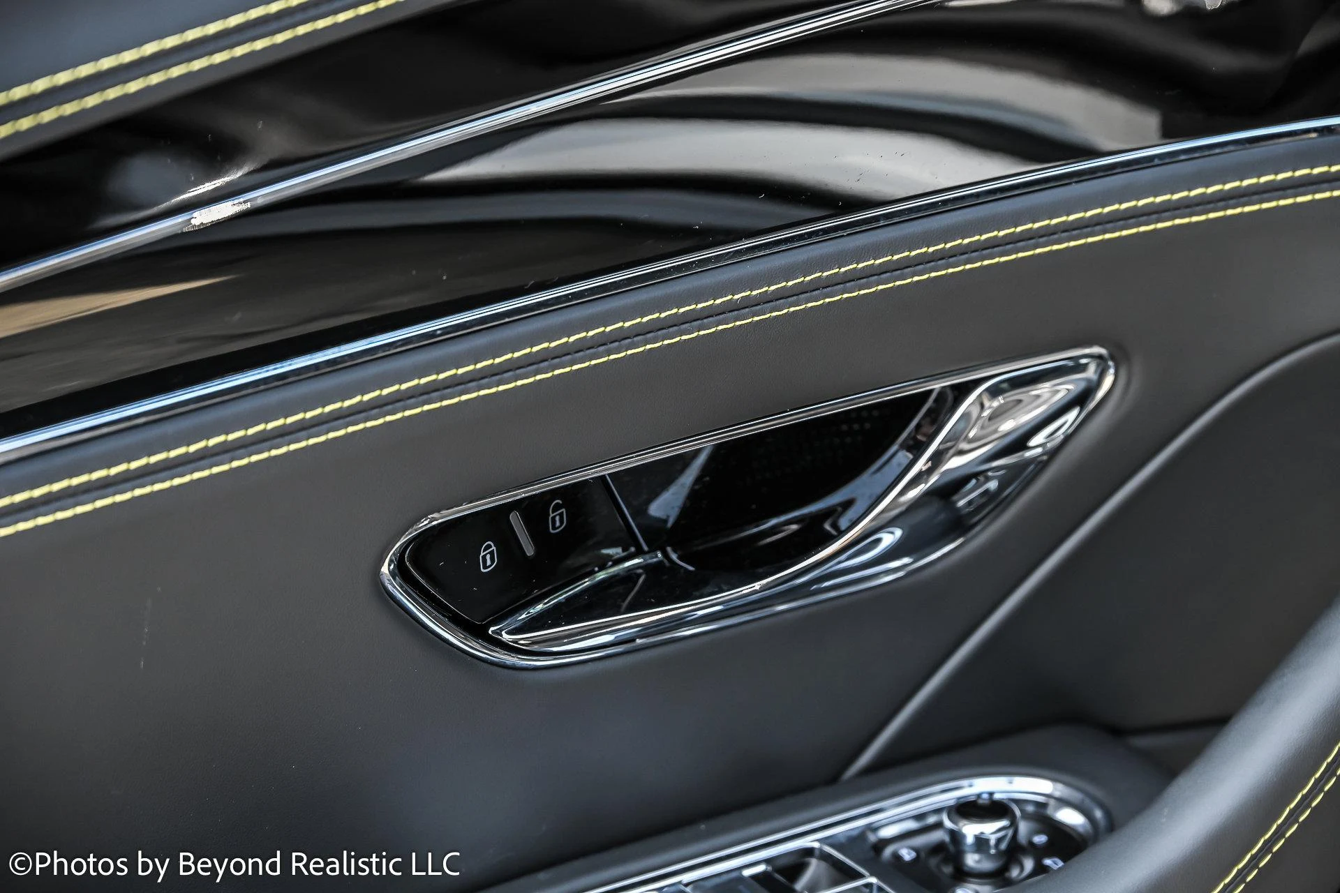 mph021_1651368205_Used_2024_Bentley_Flying_Spur_Edition_8_1754380809_5101442916