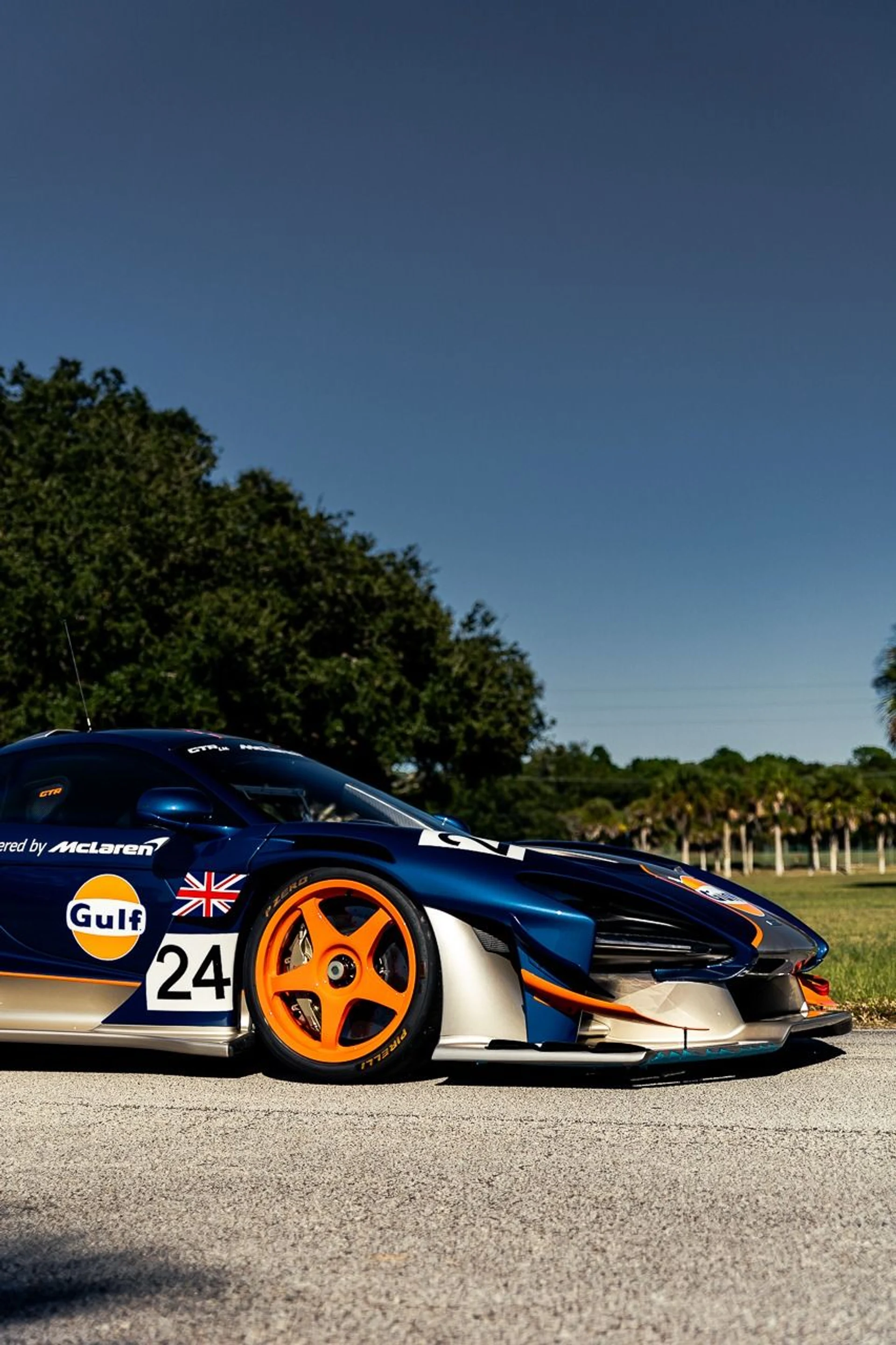 mph021_1654956407_Used_2020_Mc_Laren_Senna_GTR_LM_8ab5659704