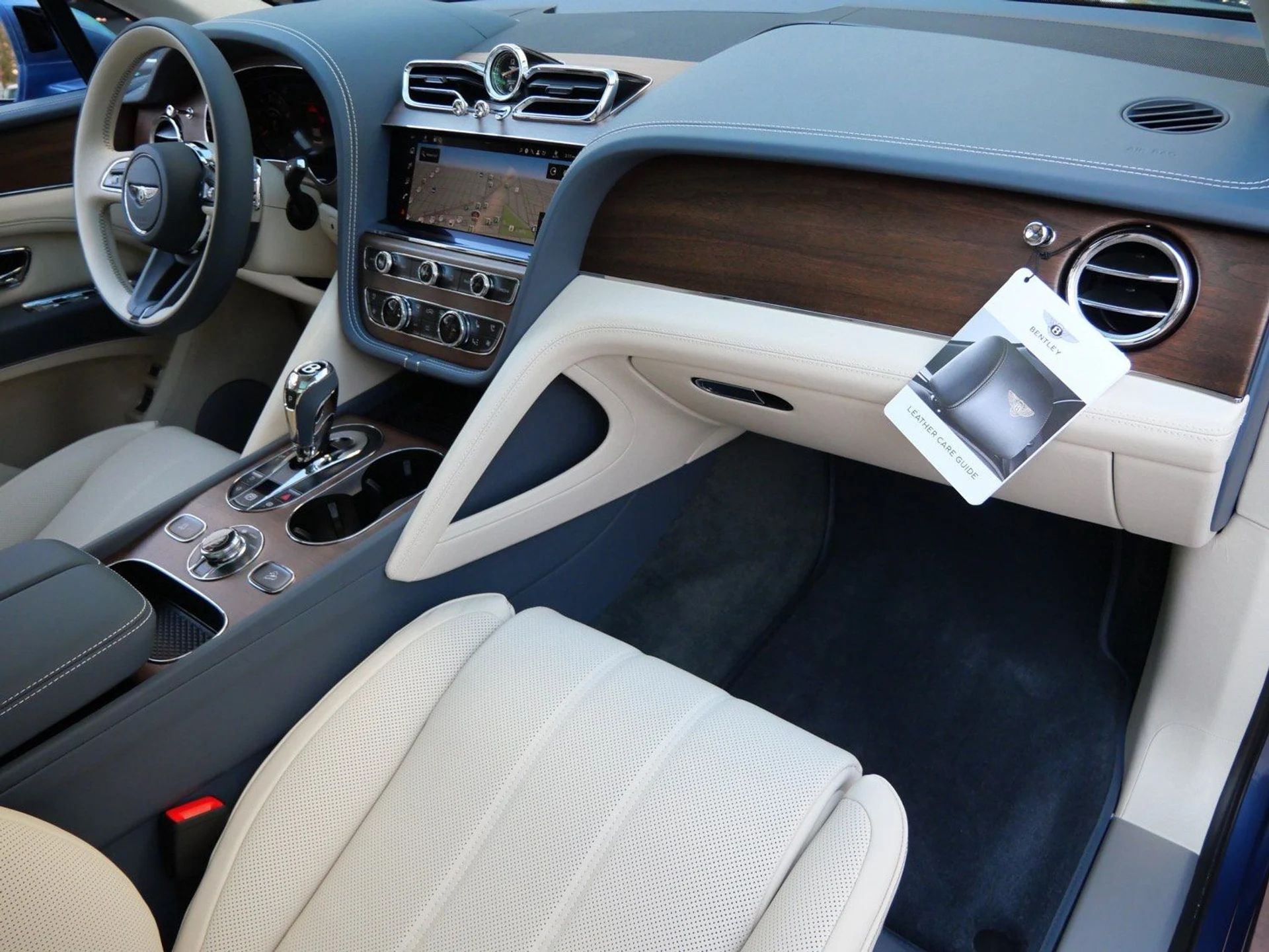 mph021_1657889919_b3bf21de3f1c15e8d52ea460b92531e5x_b9b7ab4a6b