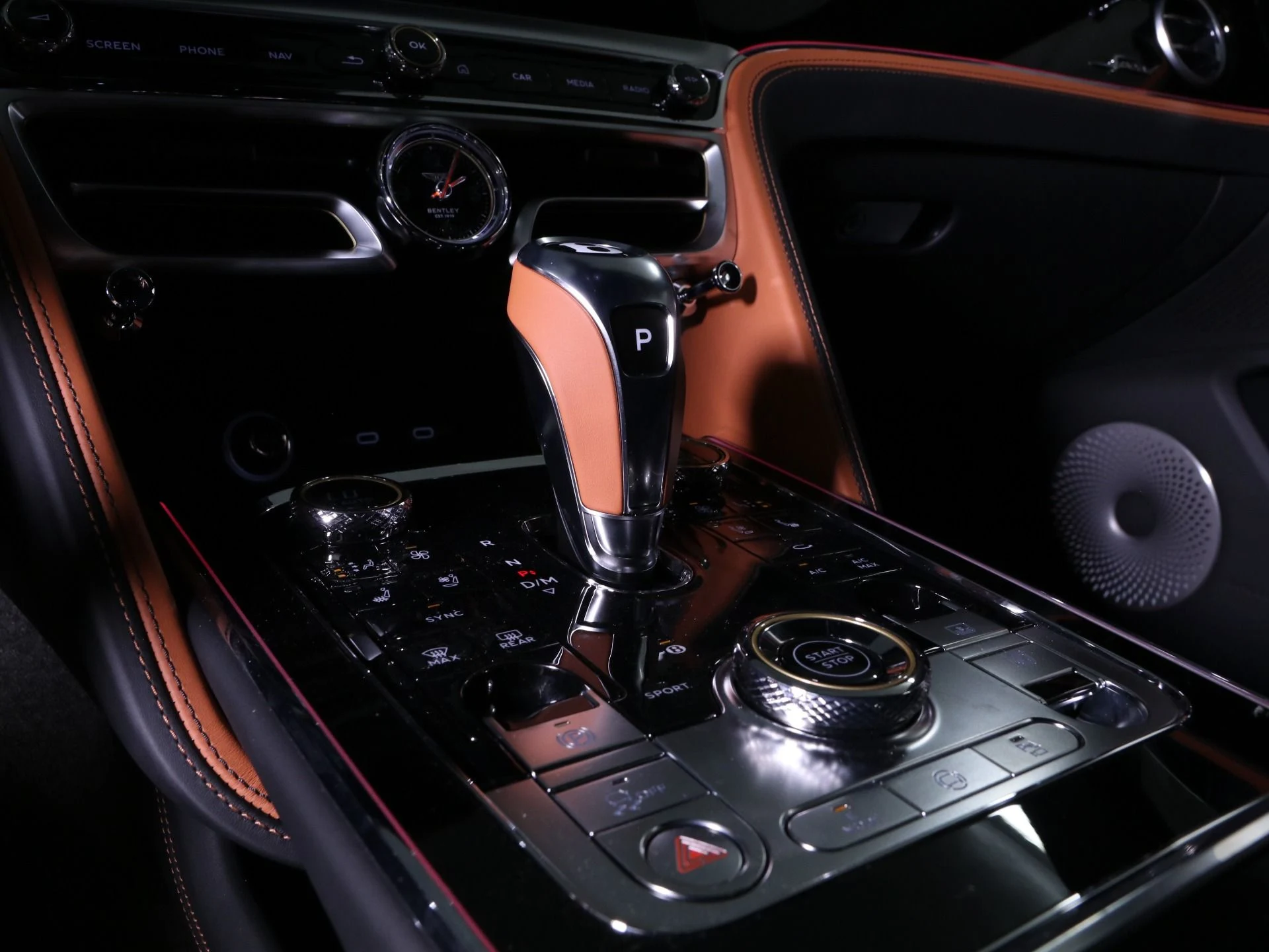 mph021_1659189068_New_2025_Bentley_Flying_Spur_Speed_1756801667_fc3cbb8683