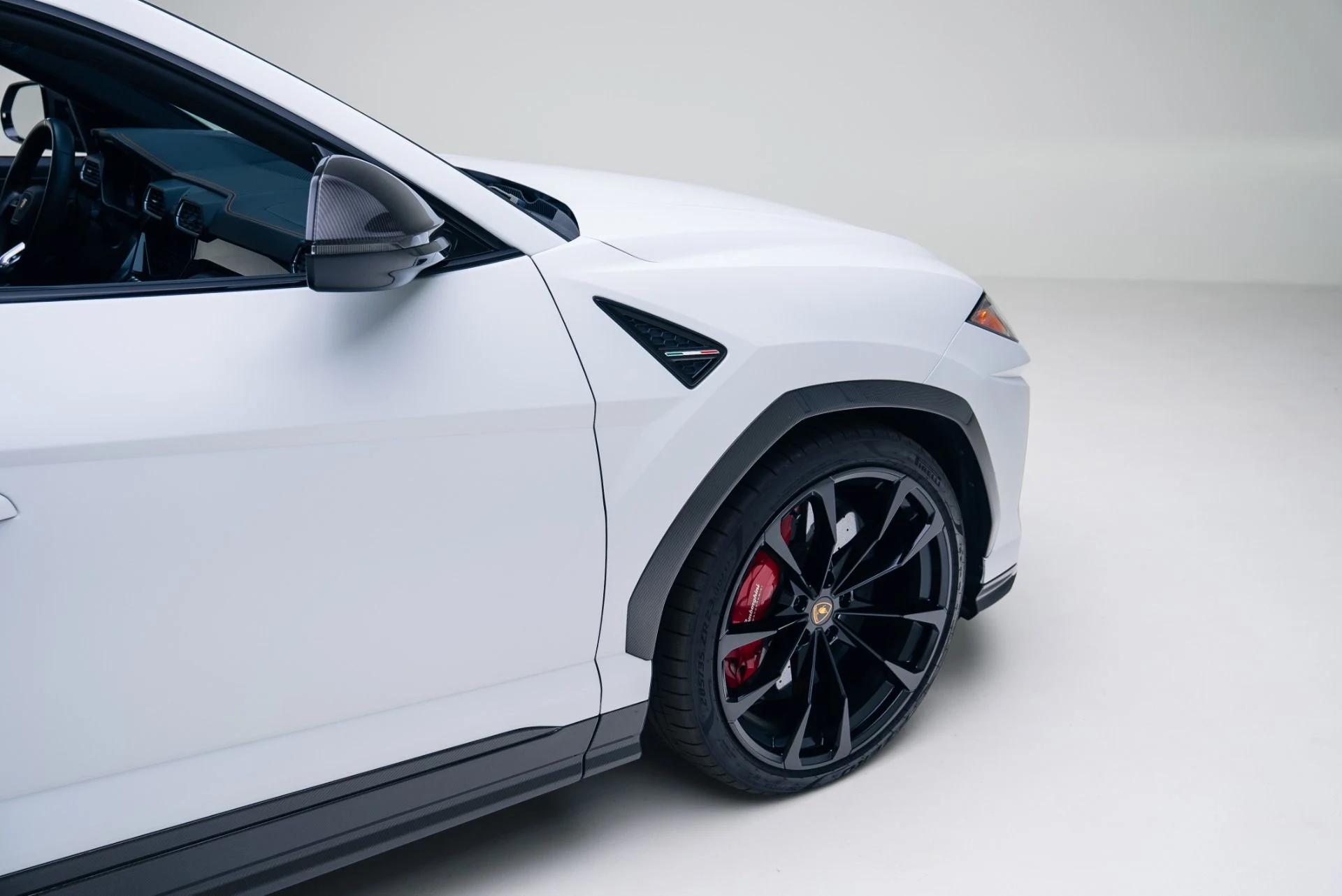 mph021_1662953323_Used_2022_Lamborghini_Urus_1764978399_b82d901494