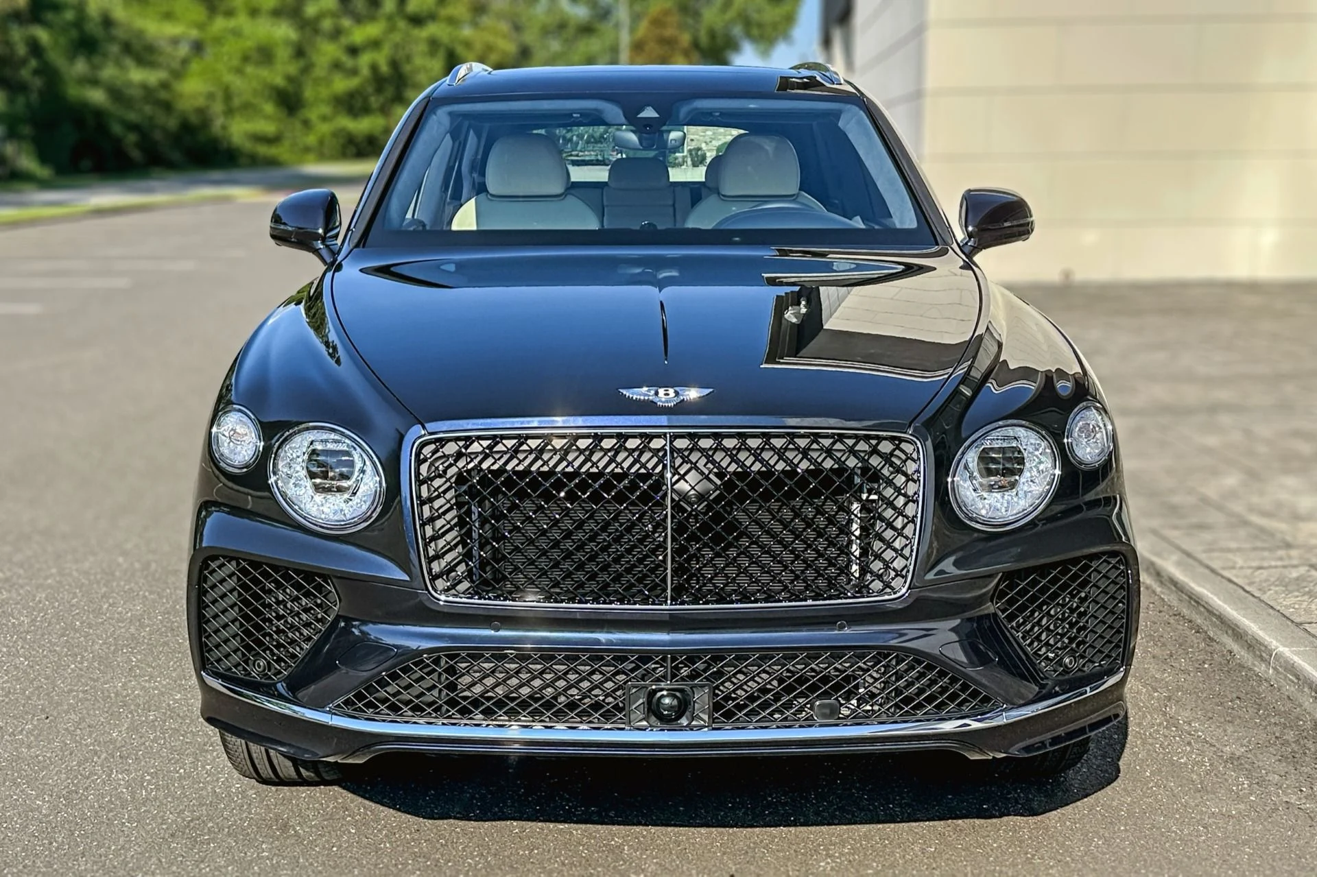 mph021_1664699009_New_2026_Bentley_Bentayga_V8_1783695010_c6ed63e5c2