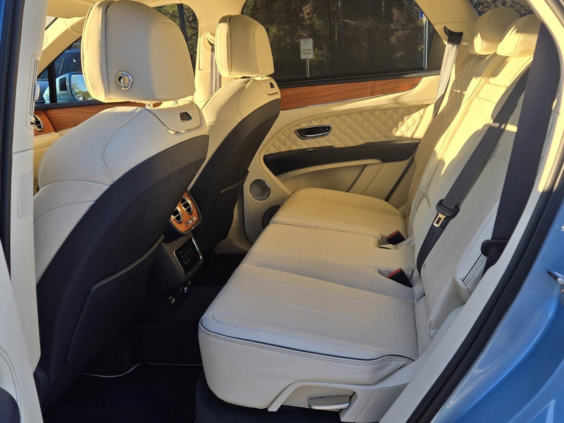 mph021_1665582432_5e2db90c45e674c0092f40c595132f4bx_1825b78a62