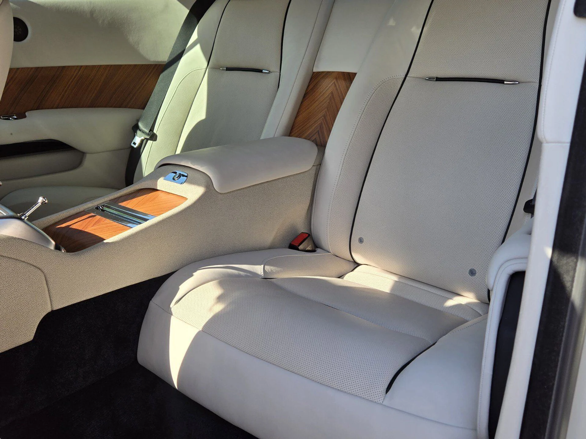 mph021_167669484_7e7e11242039df156230c43234a9a3edx_2b9ddb3039