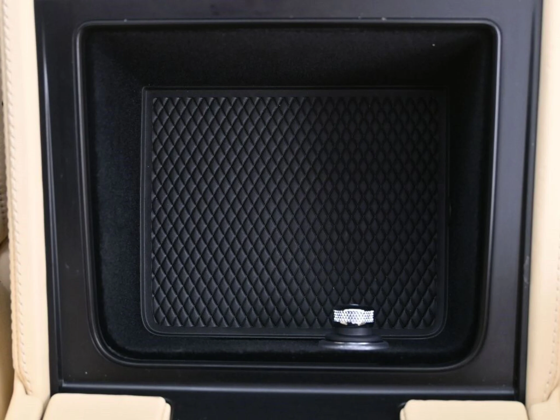 mph021_1676831479_f281611c5c747ca21b96099132f74f5ex_575d0e4ae4