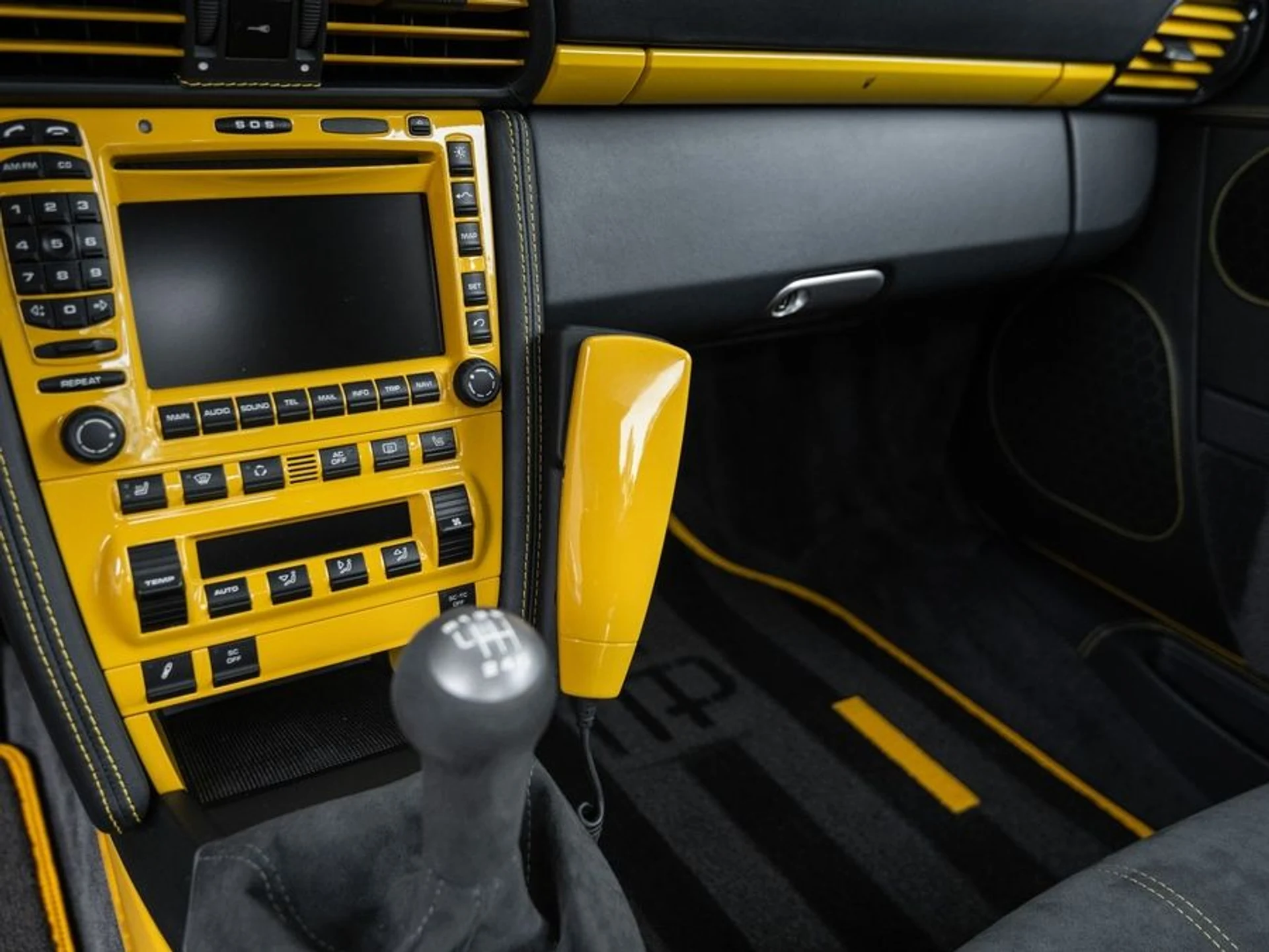 mph021_1677534580_32d13770_a452_419b_9a62_f564d84b30dd_7f047b7105