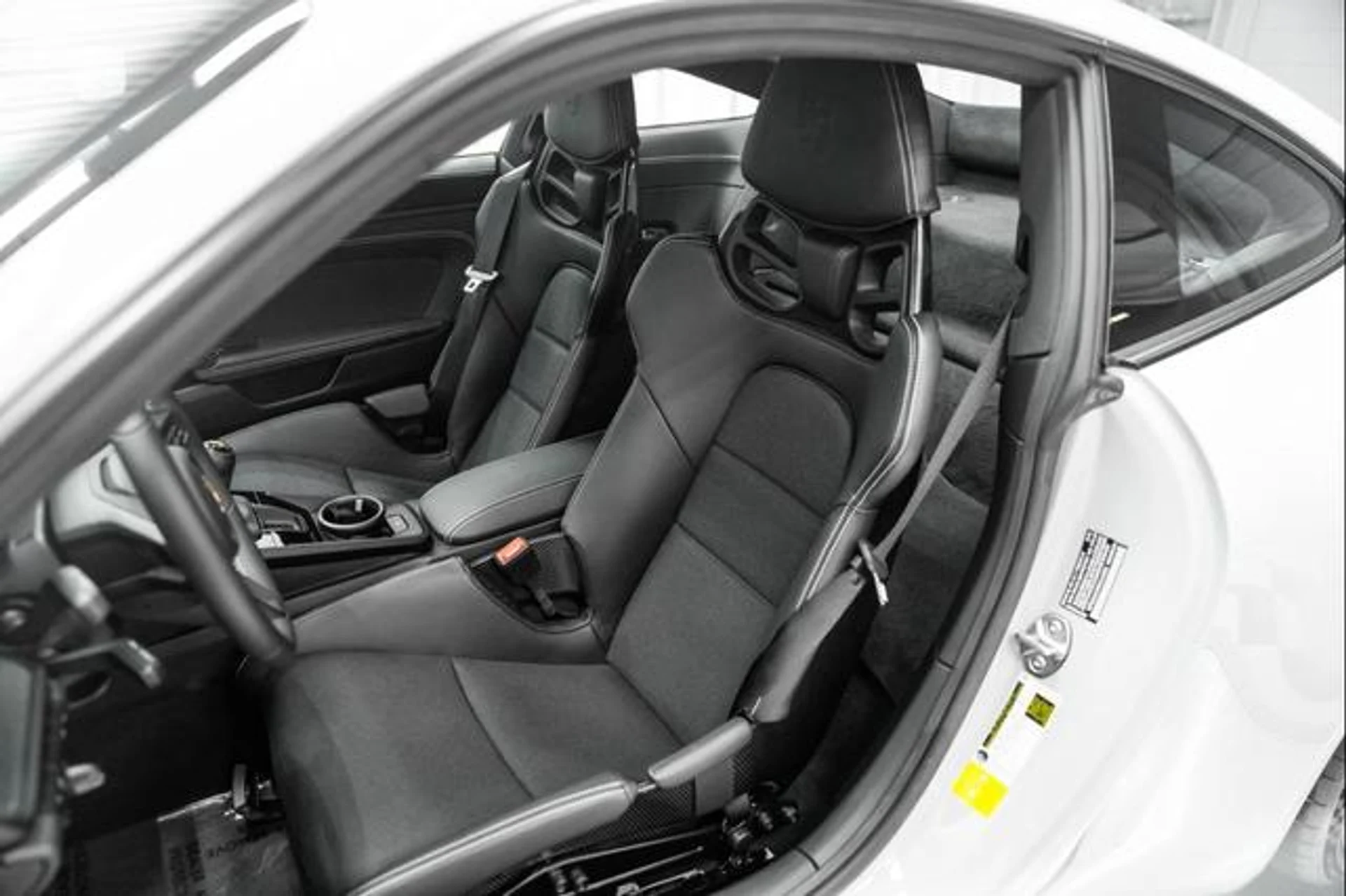 mph021_1680166988_Fyz63_M_Jtv_JX_85_IWX_Cp0_S_Kod_UQU_58a06bf484