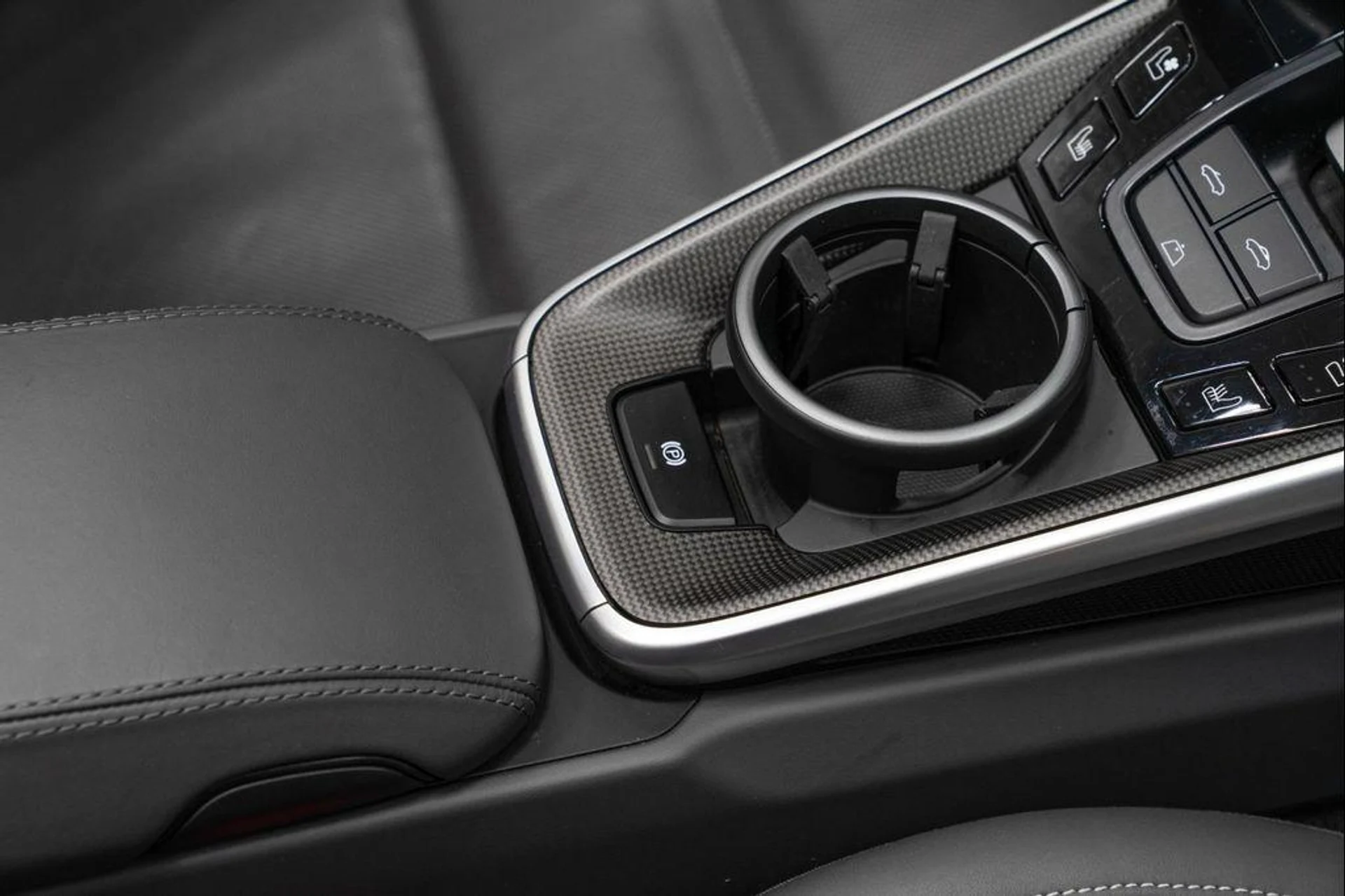 mph021_1697663381_TJ_9_V9_Ev_X_Lkeeub_Cuez4g_Y6t6_SM_95edc15629