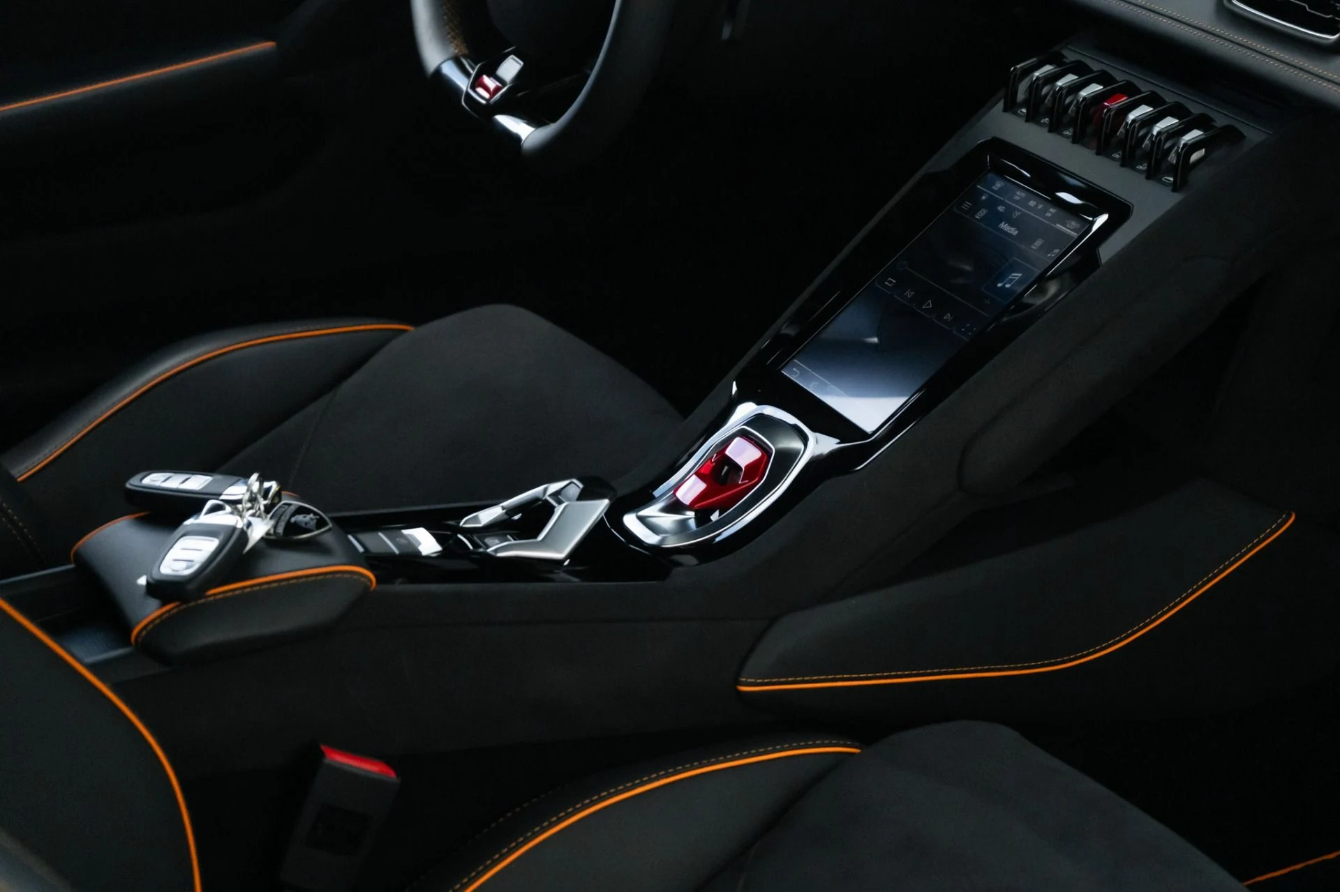 mph021_1704602589_Used_2023_Lamborghini_Huracan_Tecnica_1786574624_d98a6977a6