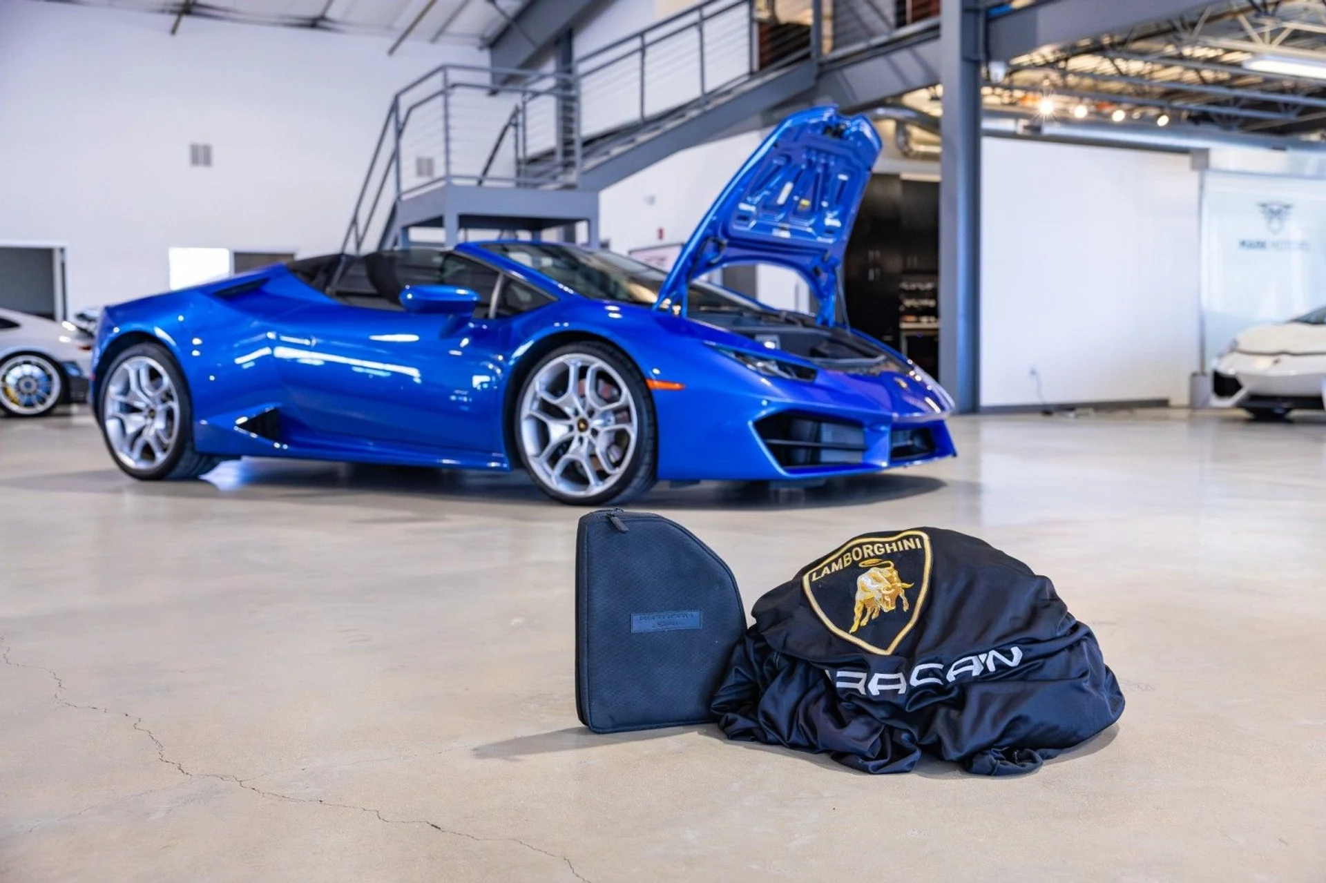 mph021_170832145_2w_dedd470a19