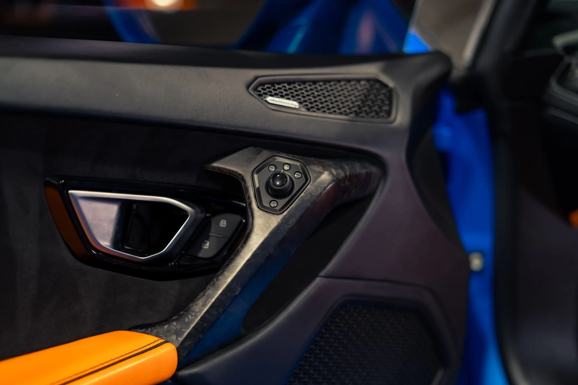mph021_1713198149_Used_2020_Lamborghini_Huracan_EVO_Blu_Aegeus_Matte_Paint_w_Orange_Leather_Sensonum_Audio_1781118932_f603b50d78