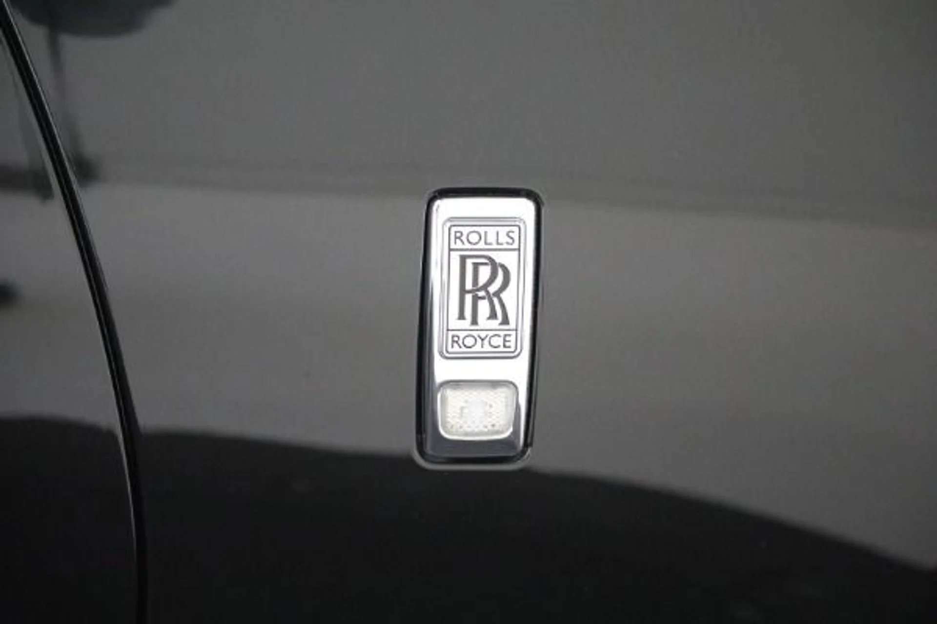 mph021_171323195_Used_2018_Rolls_Royce_Wraith_994c9c3ee1