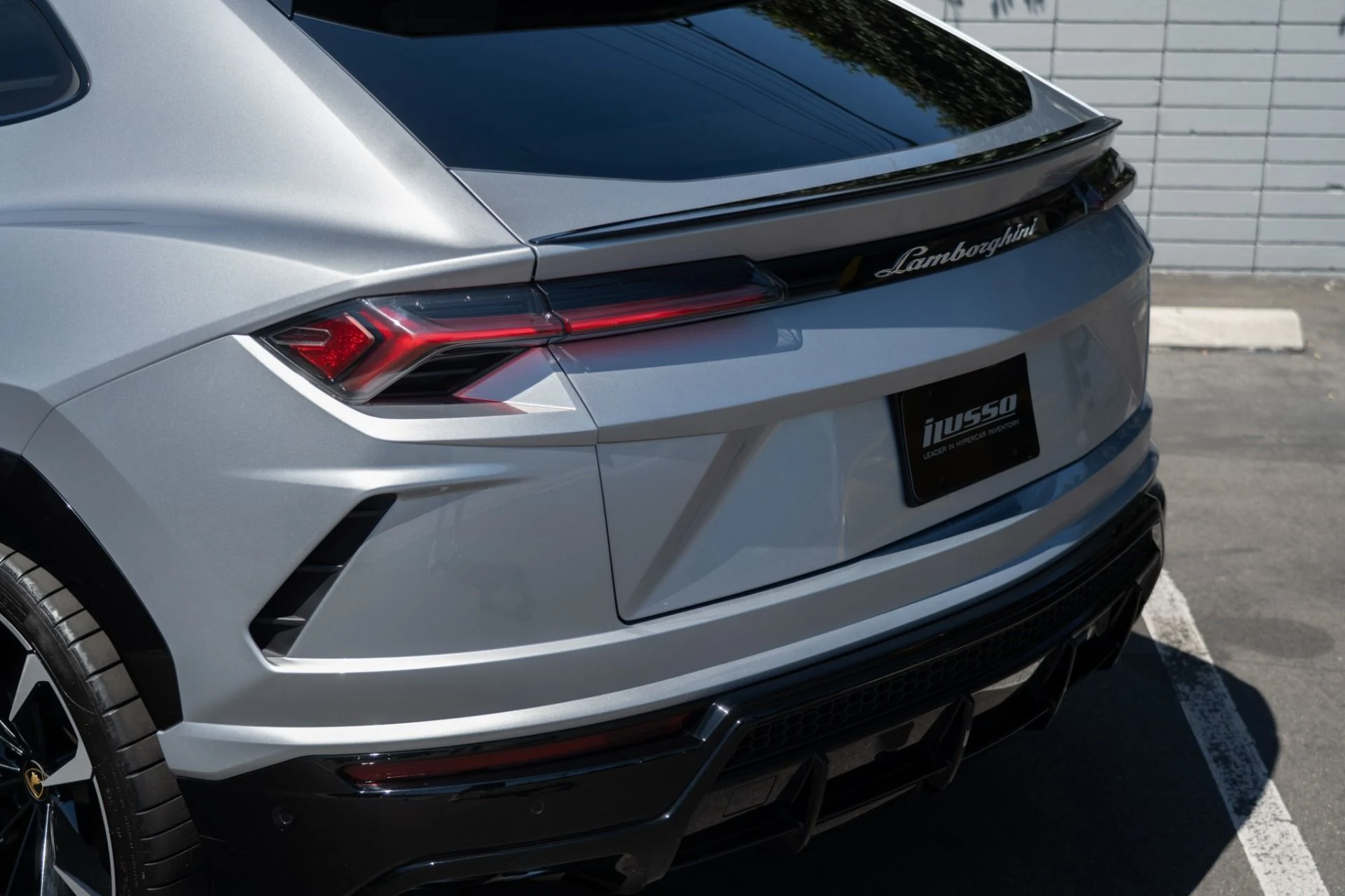 mph021_1719968528_Used_2019_Lamborghini_Urus_1755558842_b438585d0e