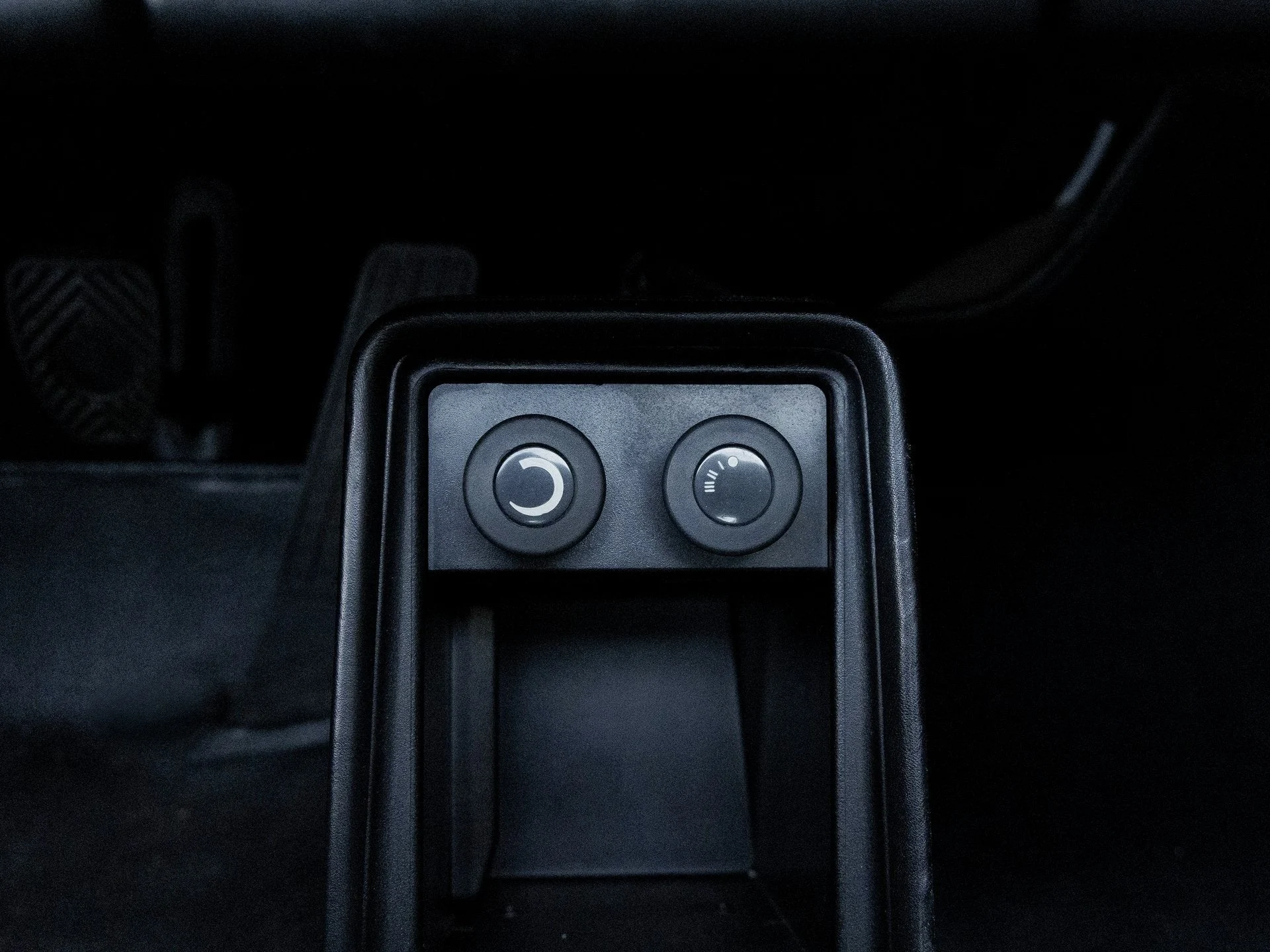 mph021_1722722617_22_05a610f2fd