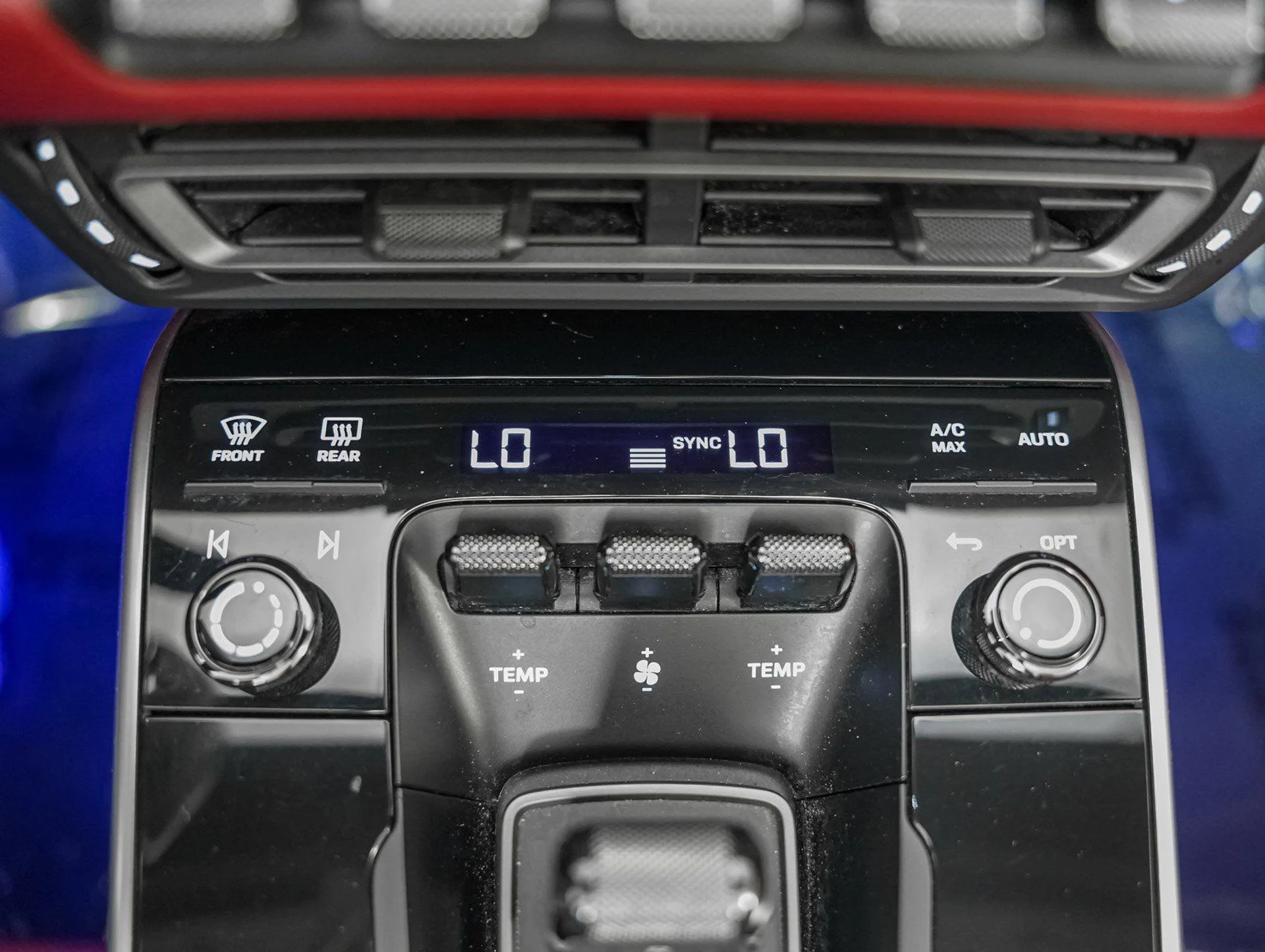 mph021_172732622_7a617a7bca9b55dba3c5d95465fcd4f7_d99a492cd8