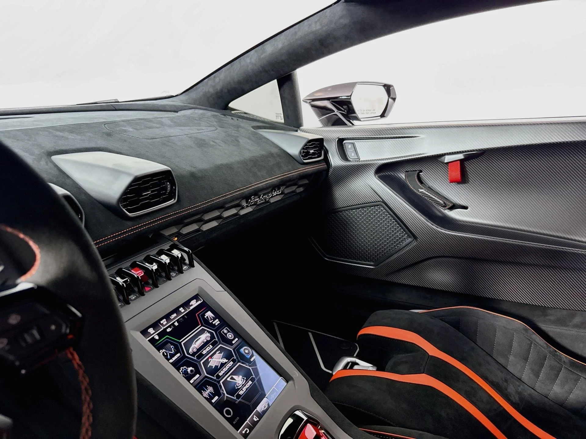 mph021_1729139376_Used_2022_Lamborghini_Huracan_STO_1789147584_725dac018c