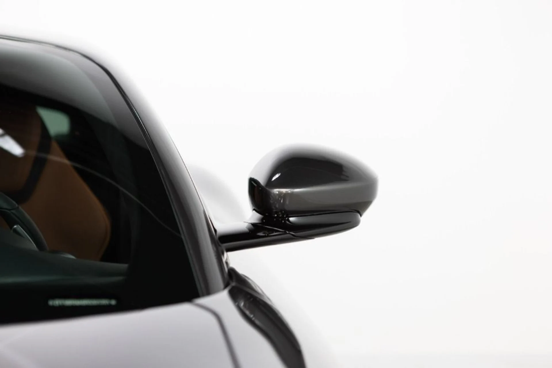 mph021_1729917760_Used_2024_Ferrari_Roma_3e0f1f9ce6