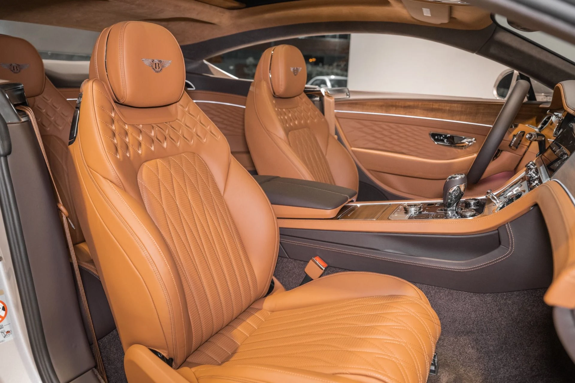 mph021_1731901231_Used_2026_Bentley_CONTINENTAL_GT_AZURE_V8_1761677800_5900366999