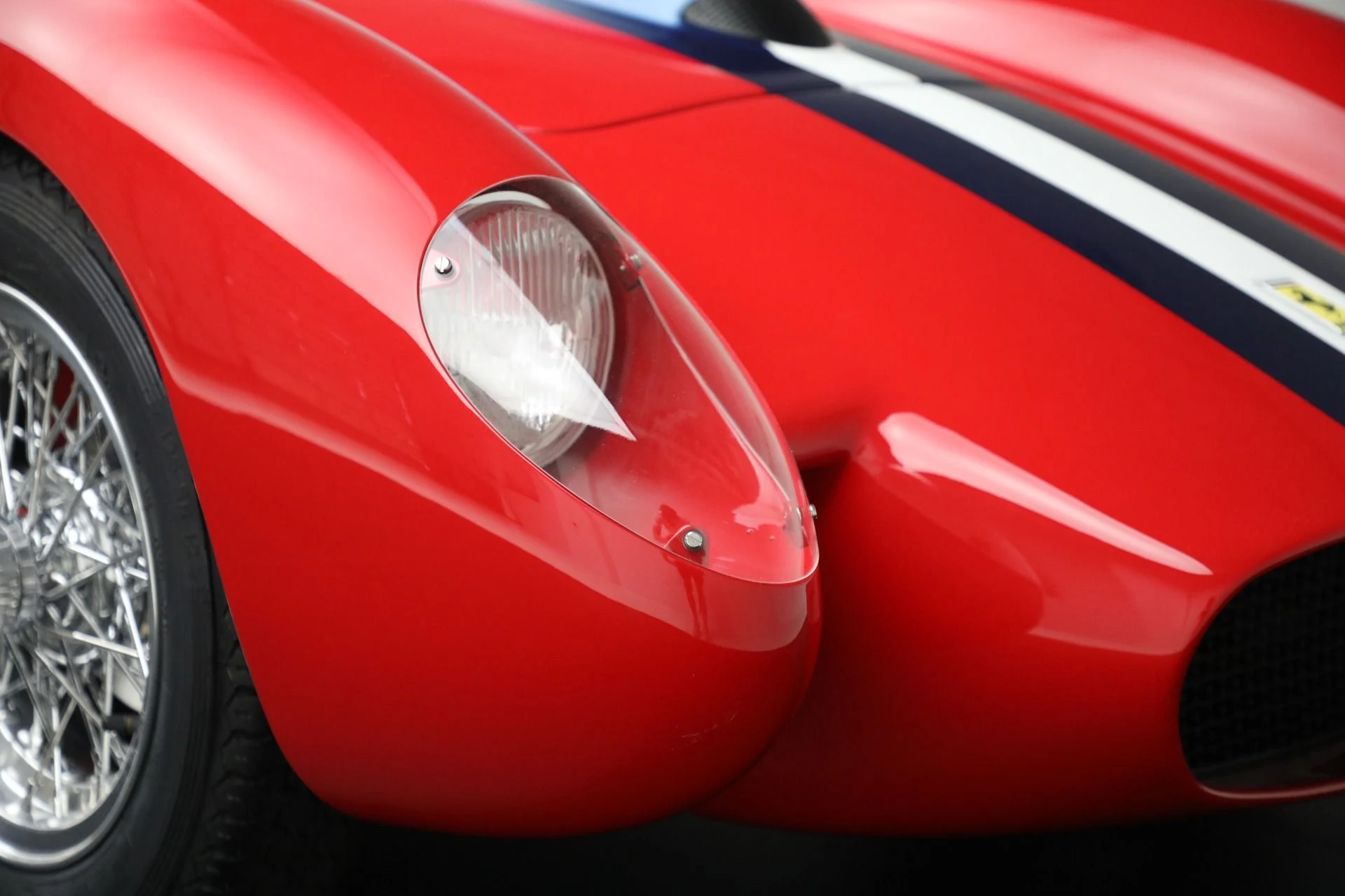 mph021_1737275661_New_2025_Ferrari_Testarossa_J_77c7cd9803