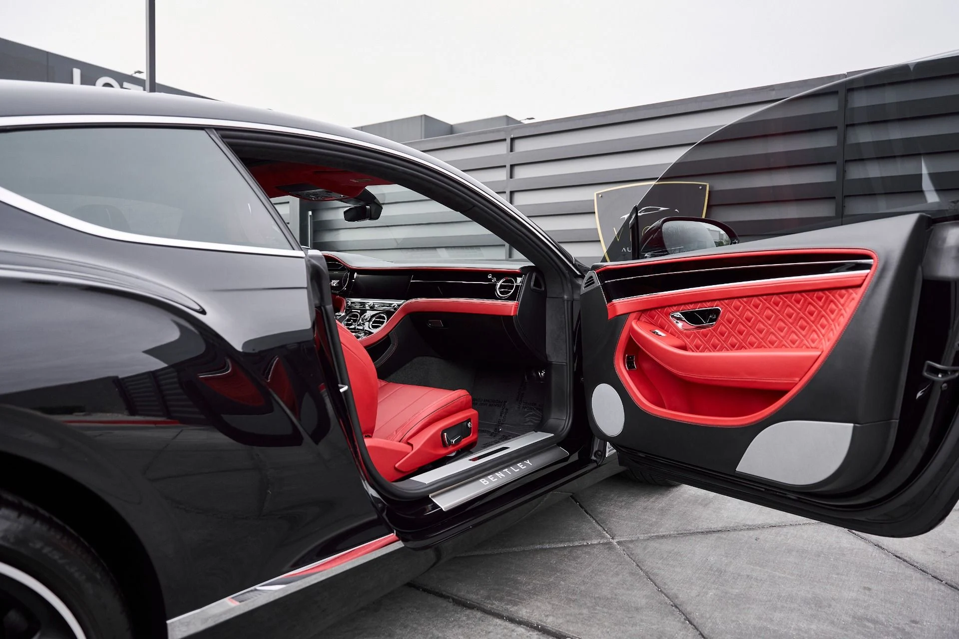 mph021_1744373095_Used_2022_Bentley_Continental_GT_V8_1766784137_924ca78e65