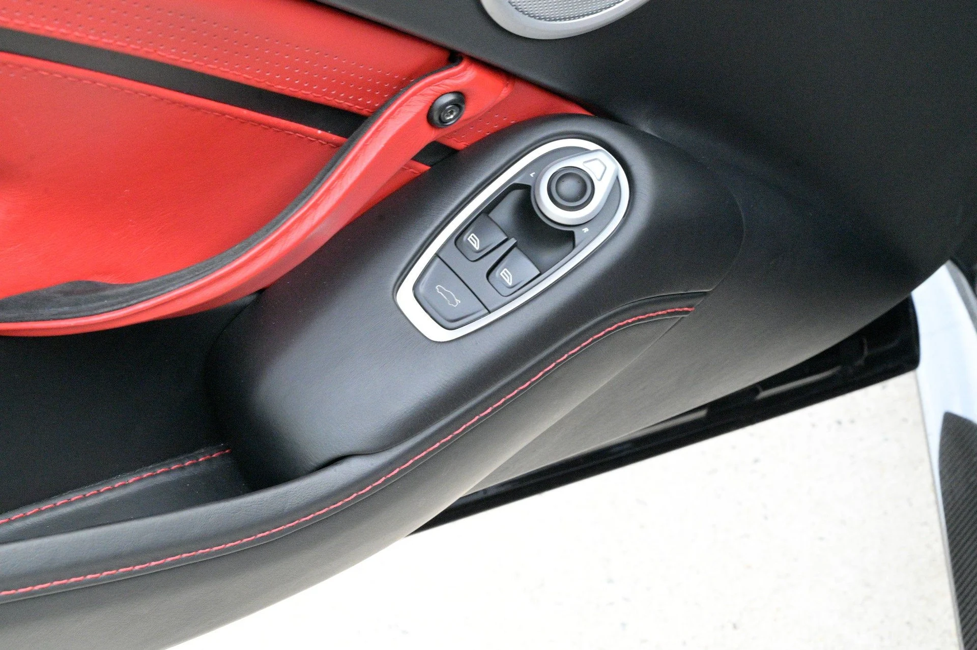 mph021_174717787_6d29924c552d47e39ffd08b71b558b7b_5a313a7369