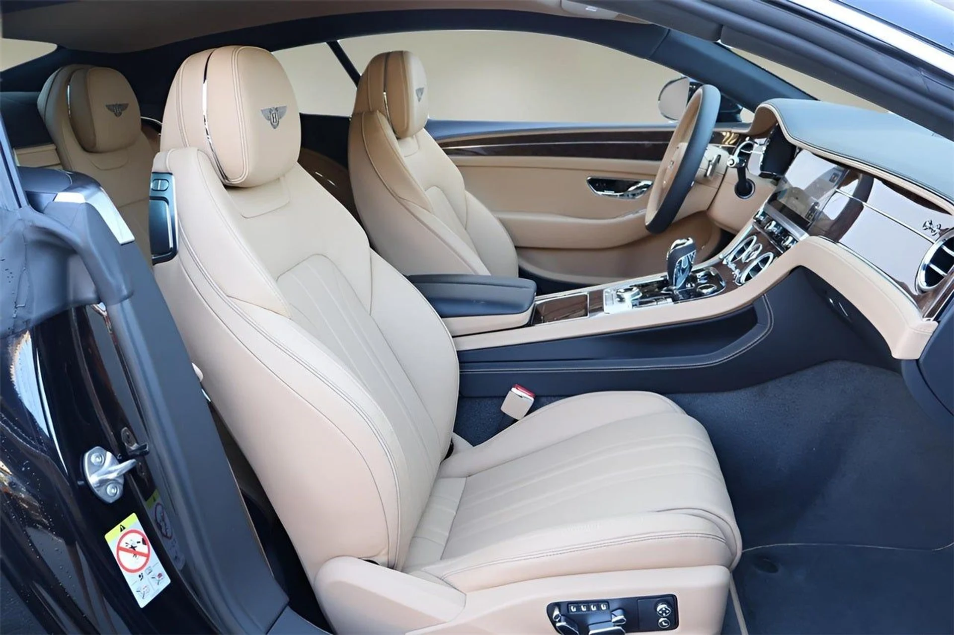 mph021_17505586_22_f593e2a266