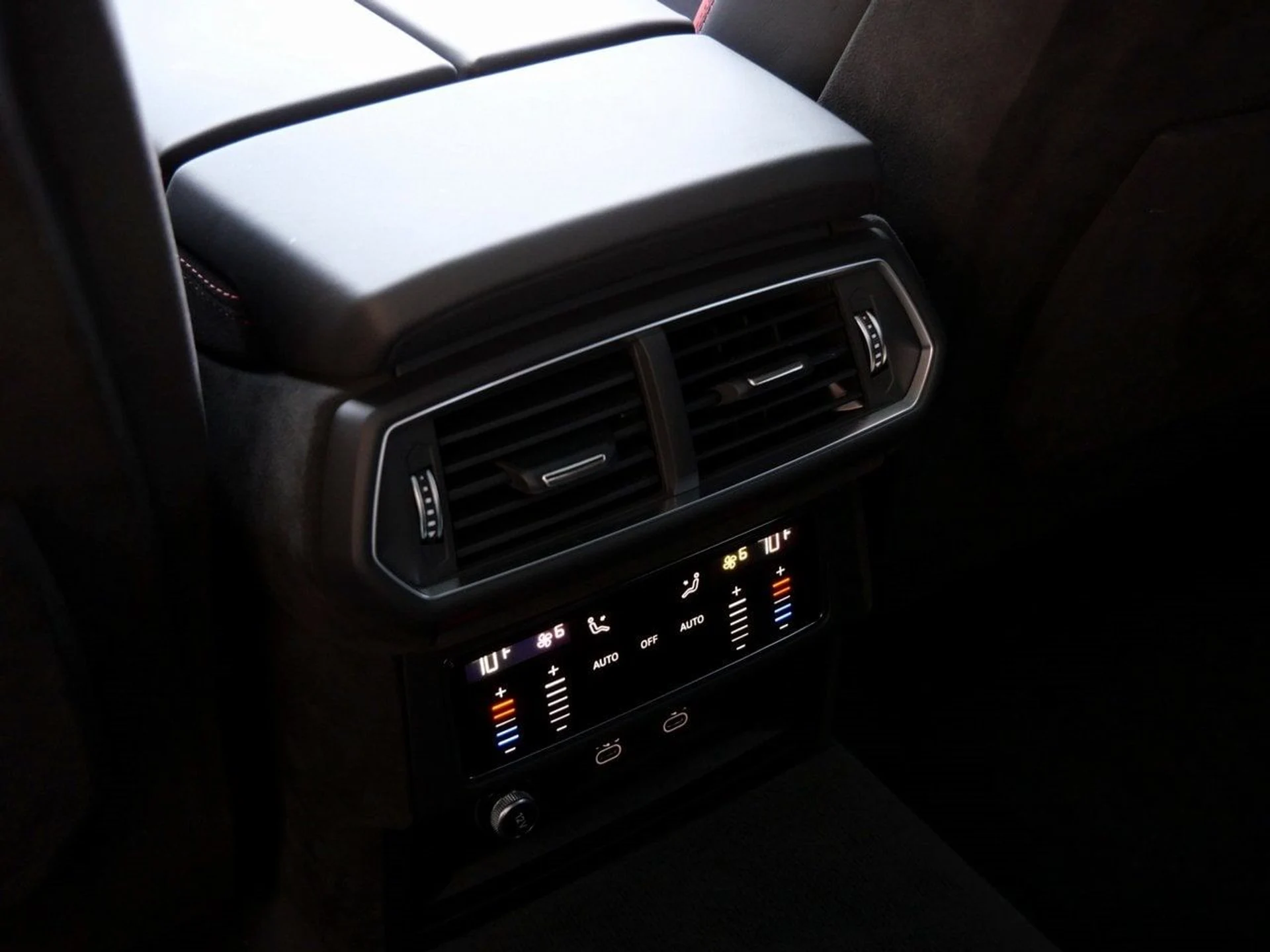 mph021_1755889718_00e292c1e5b10f54c7aade6564d430d5x_ccc521c931