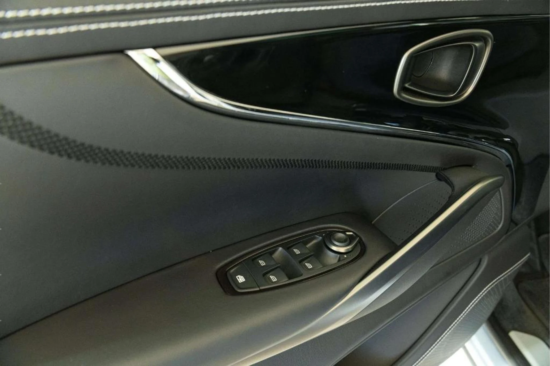 mph021_1763774981_d_Gy0dp_GY_uk_G8h_UZG_Ai4xr_KWQOE_4bb92a590b