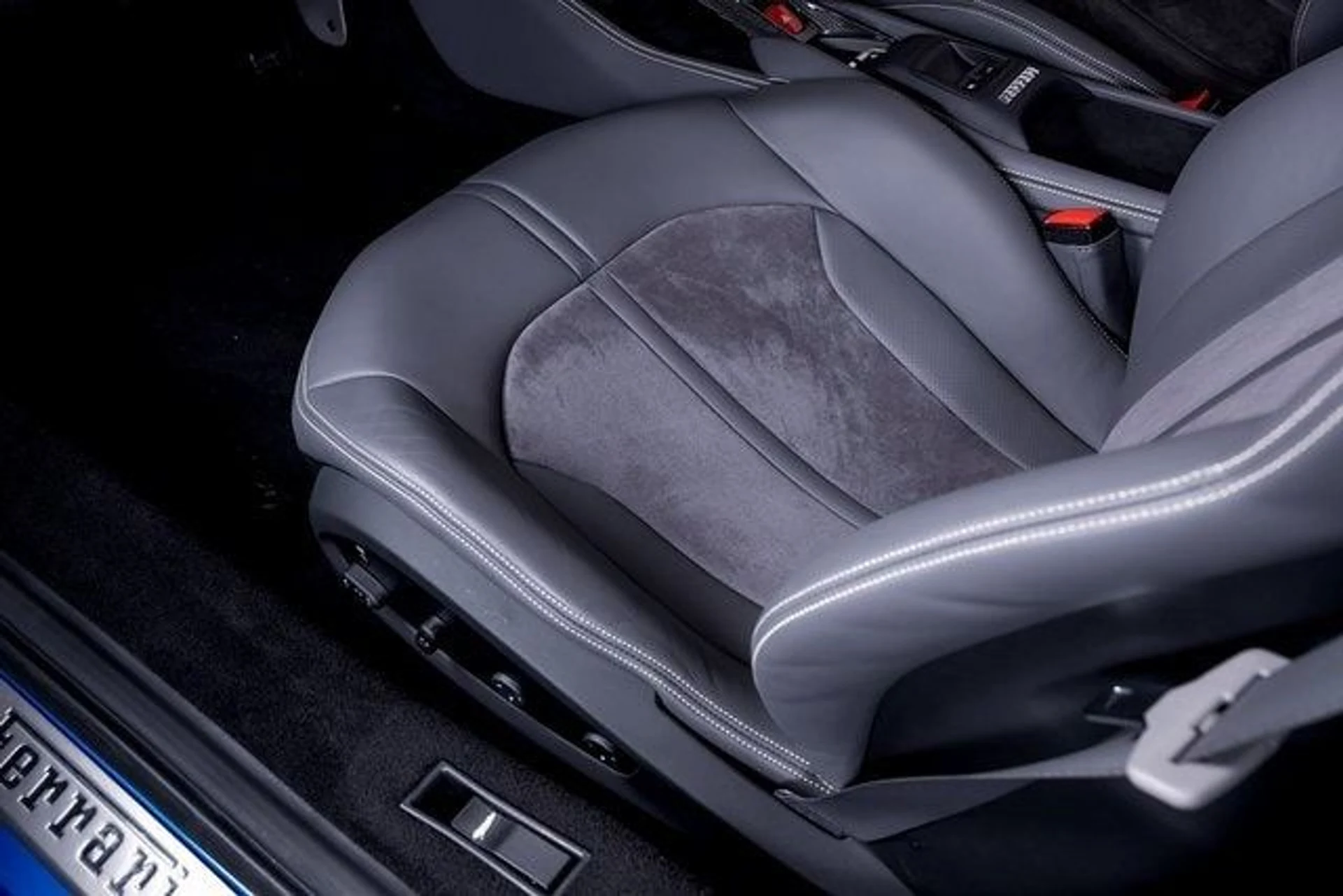 mph021_1788857769_1af282a73aa173af903534de7de0e0d4x_5b2445feaf