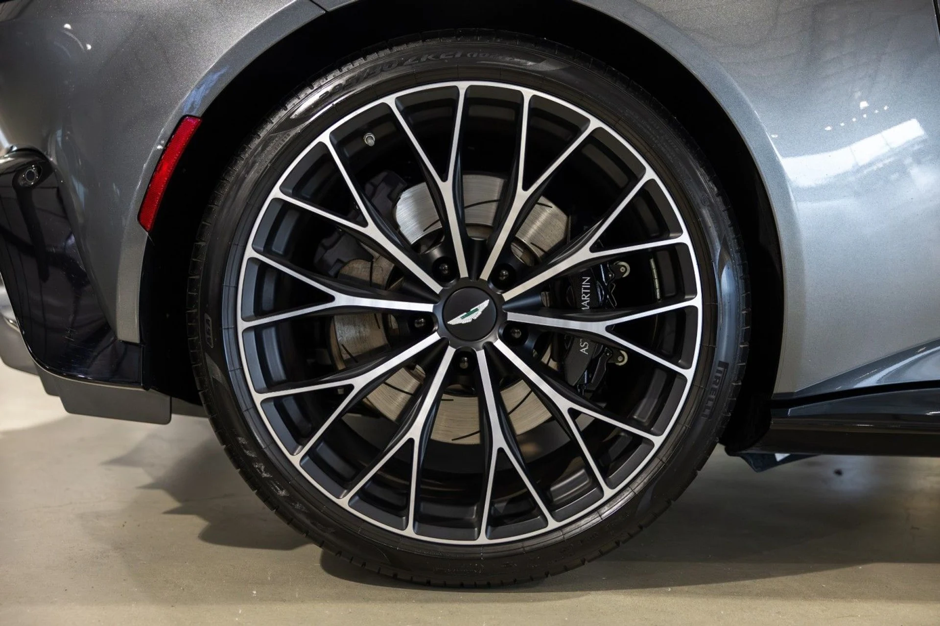 mph021_179262574_rg_23e3f4a5af