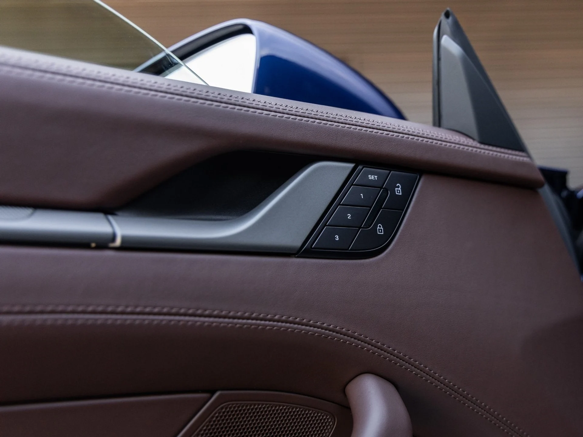 mph021_1793474492_22_b1ba21e447