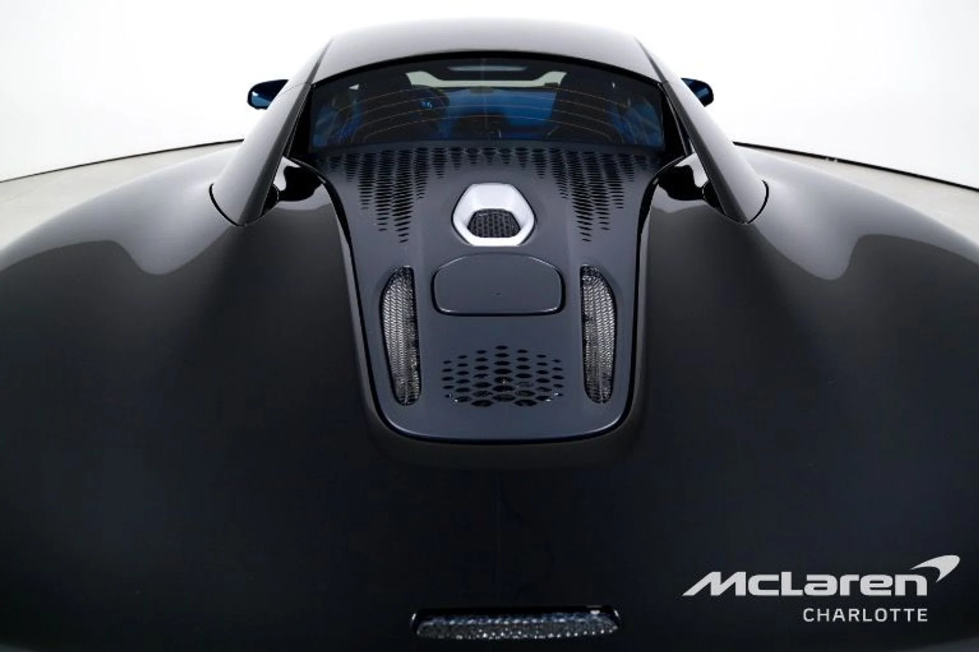 mph021_1797090753_Used_2024_Mc_Laren_Artura_86639c4541